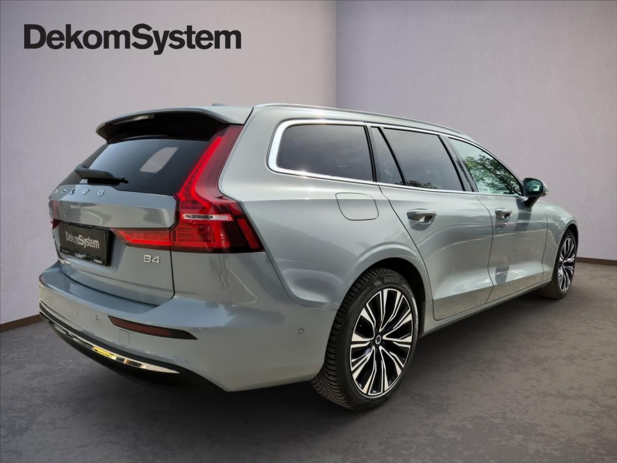 Volvo V60, 2,0 B4 - fotka 4