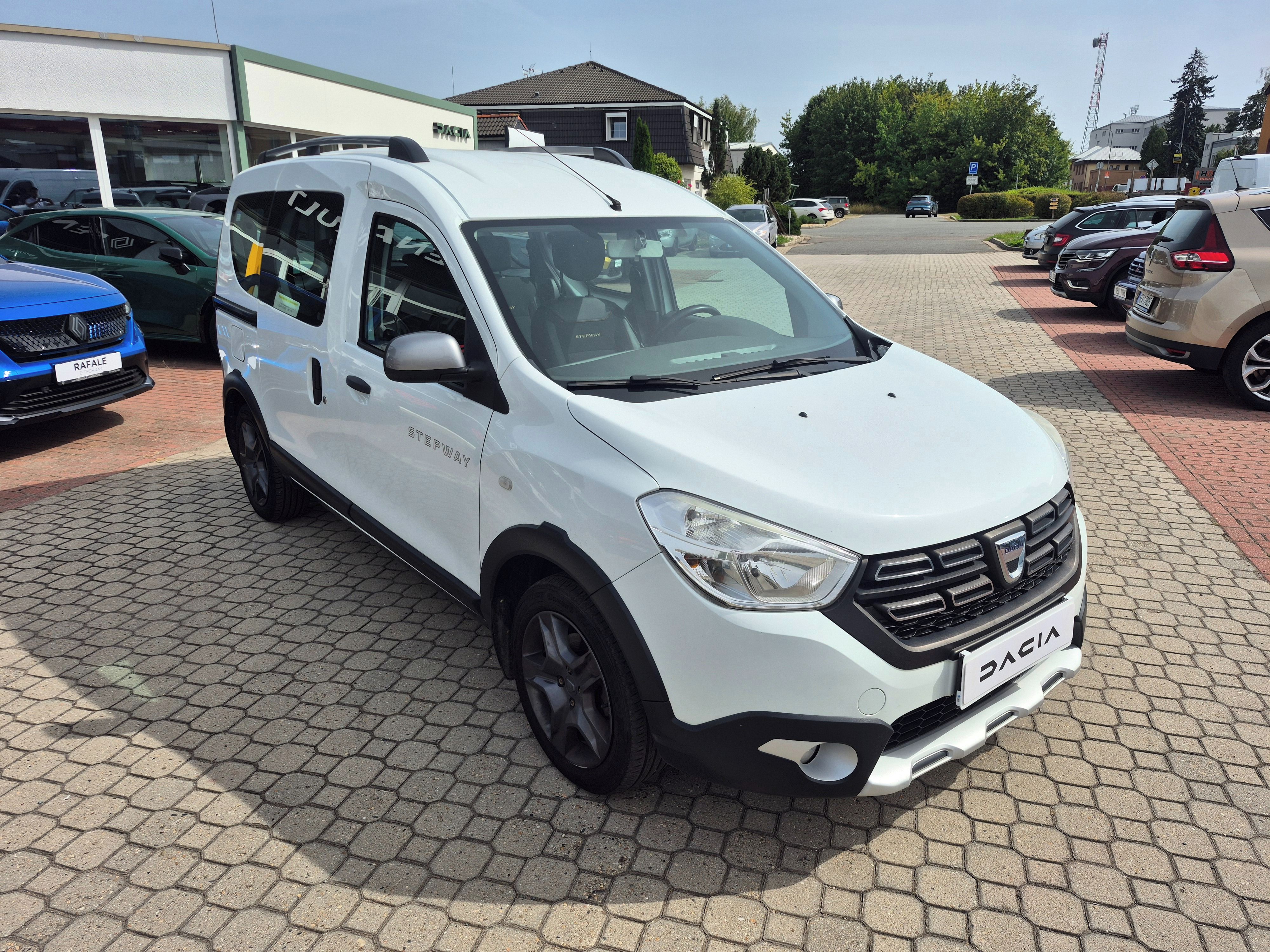 Dacia Dokker, 1,2Tce/2017/ČR/NEHAVAROVÉ - fotka 3