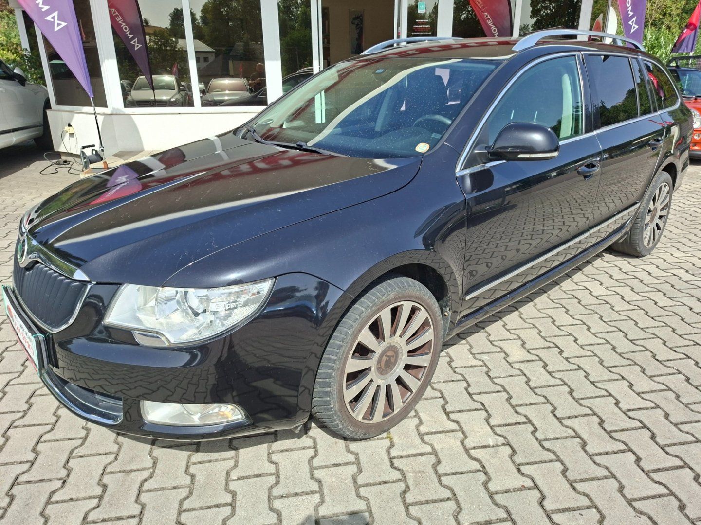 Škoda Superb, 2.0TDI 103kW 6MN -TAŽ.ZAŘÍZENÍ - fotka 4