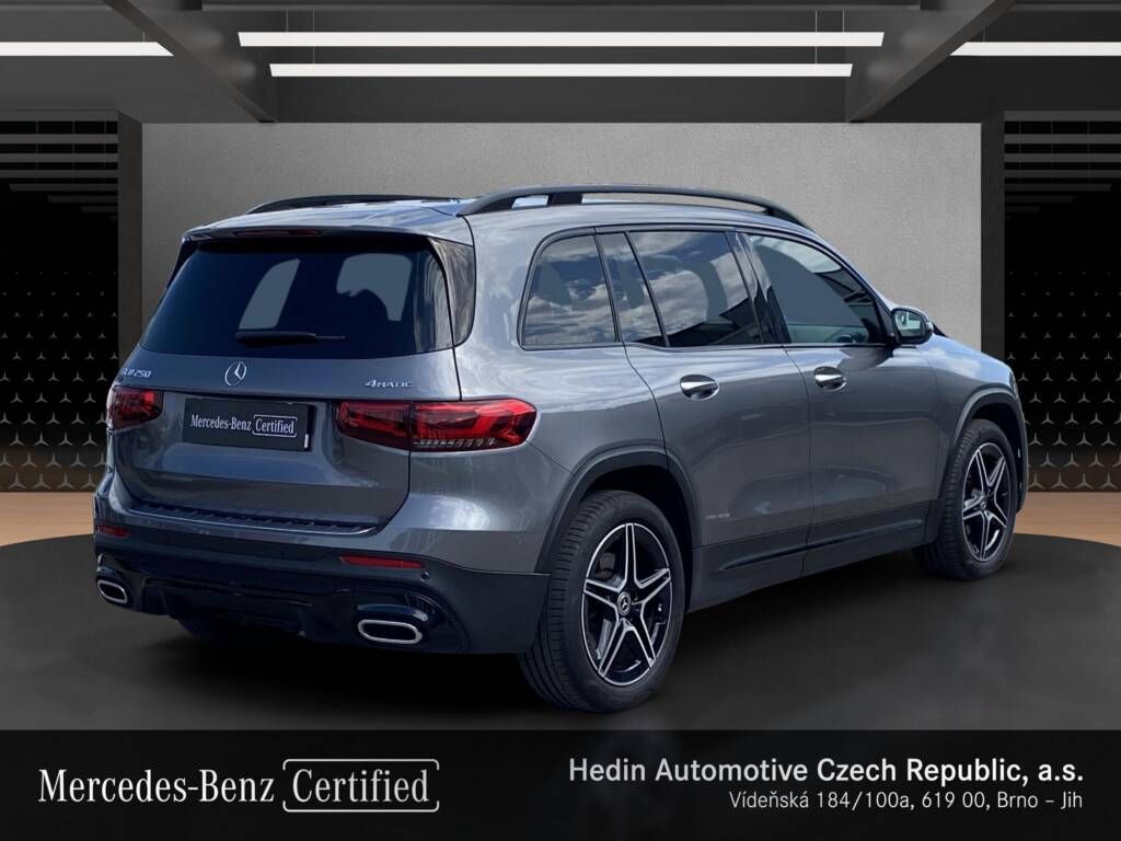 Mercedes-Benz GLB, 250 4MATIC - fotka 5