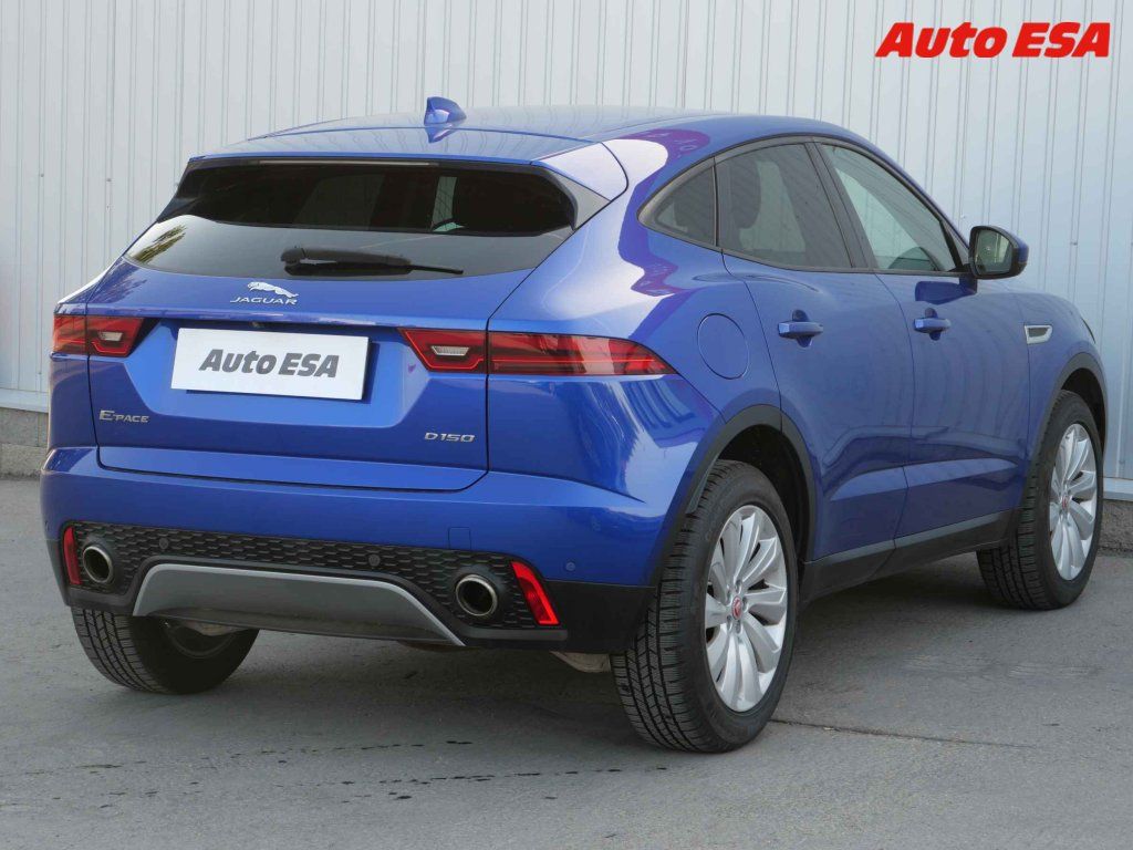 Jaguar E-Pace, 2.0 D,LED,navi - fotka 4