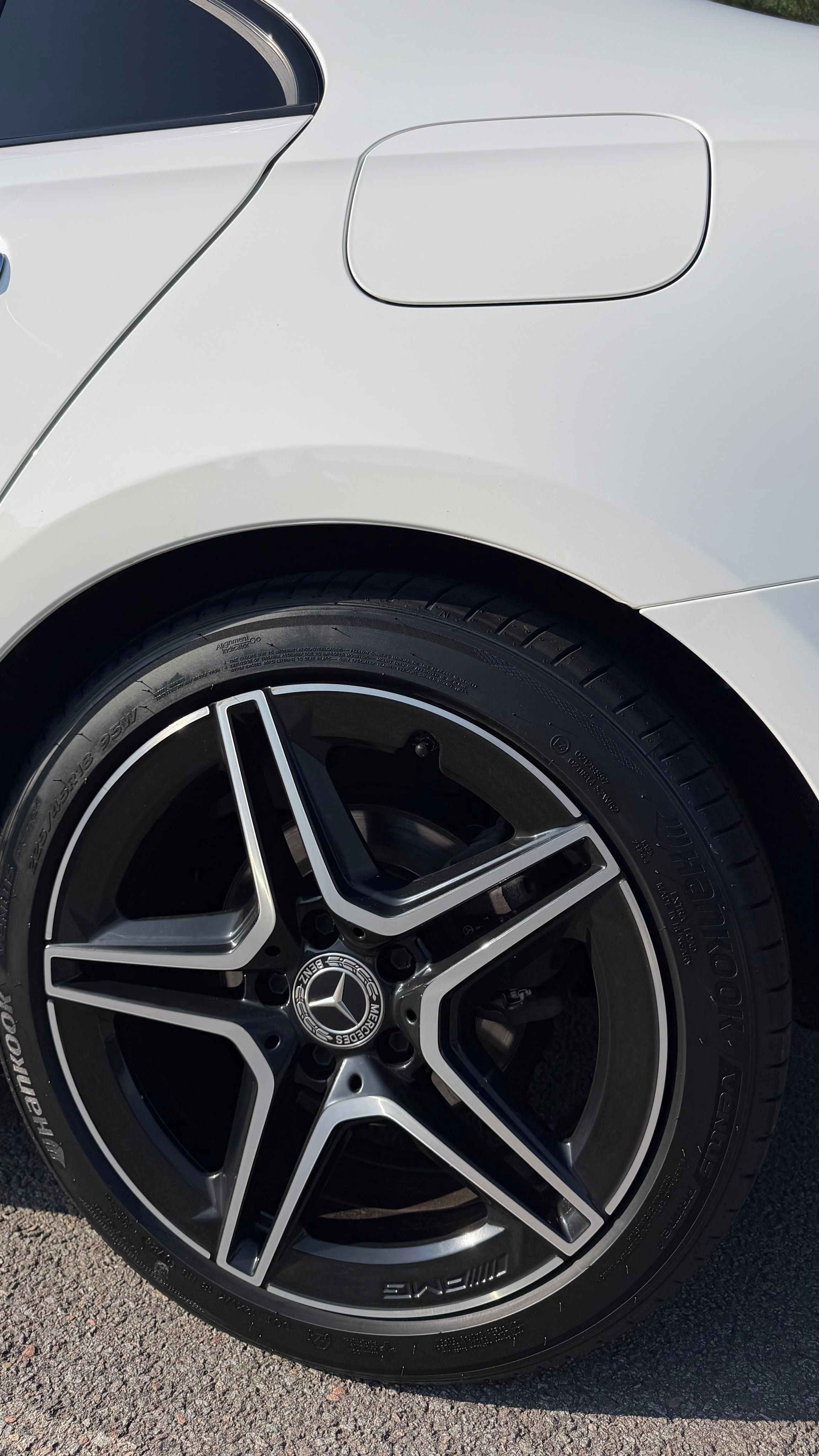 Mercedes-Benz Třídy A, 200 d Sedan, AMG Line - fotka 5