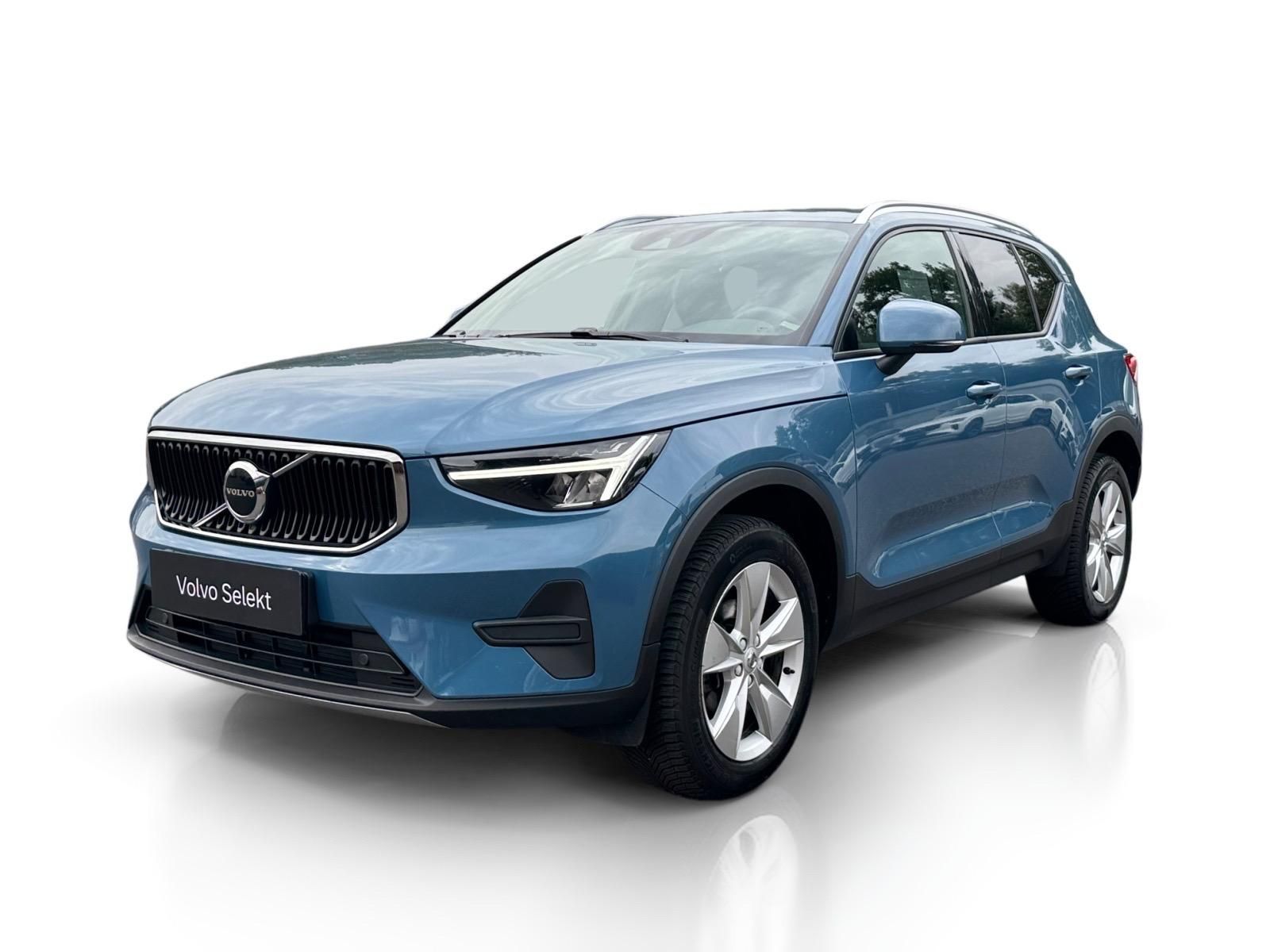 Volvo XC40, T2 FWD MOMENTUM // 1. maj.