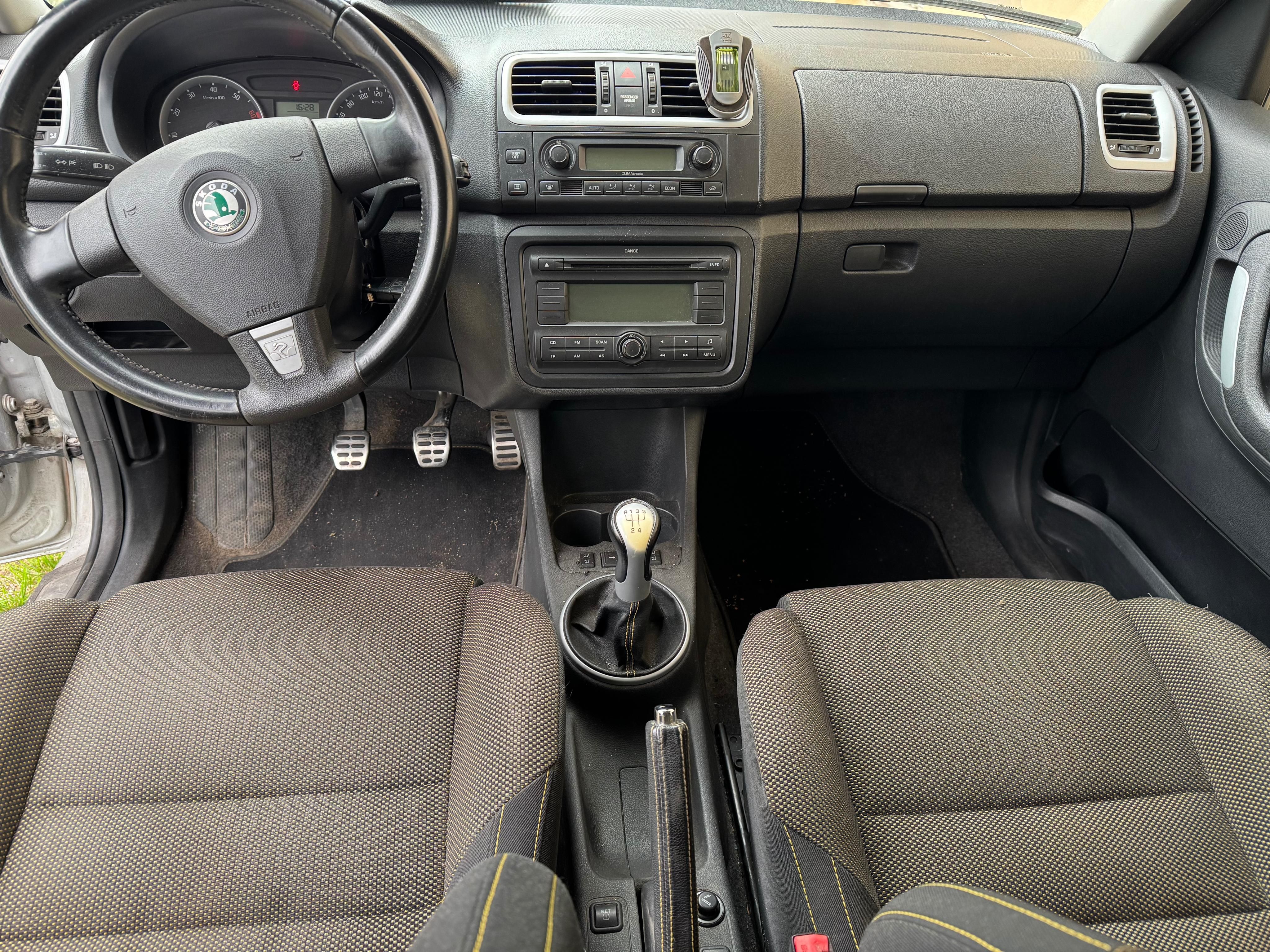 Škoda Roomster, 1.4 - fotka 5