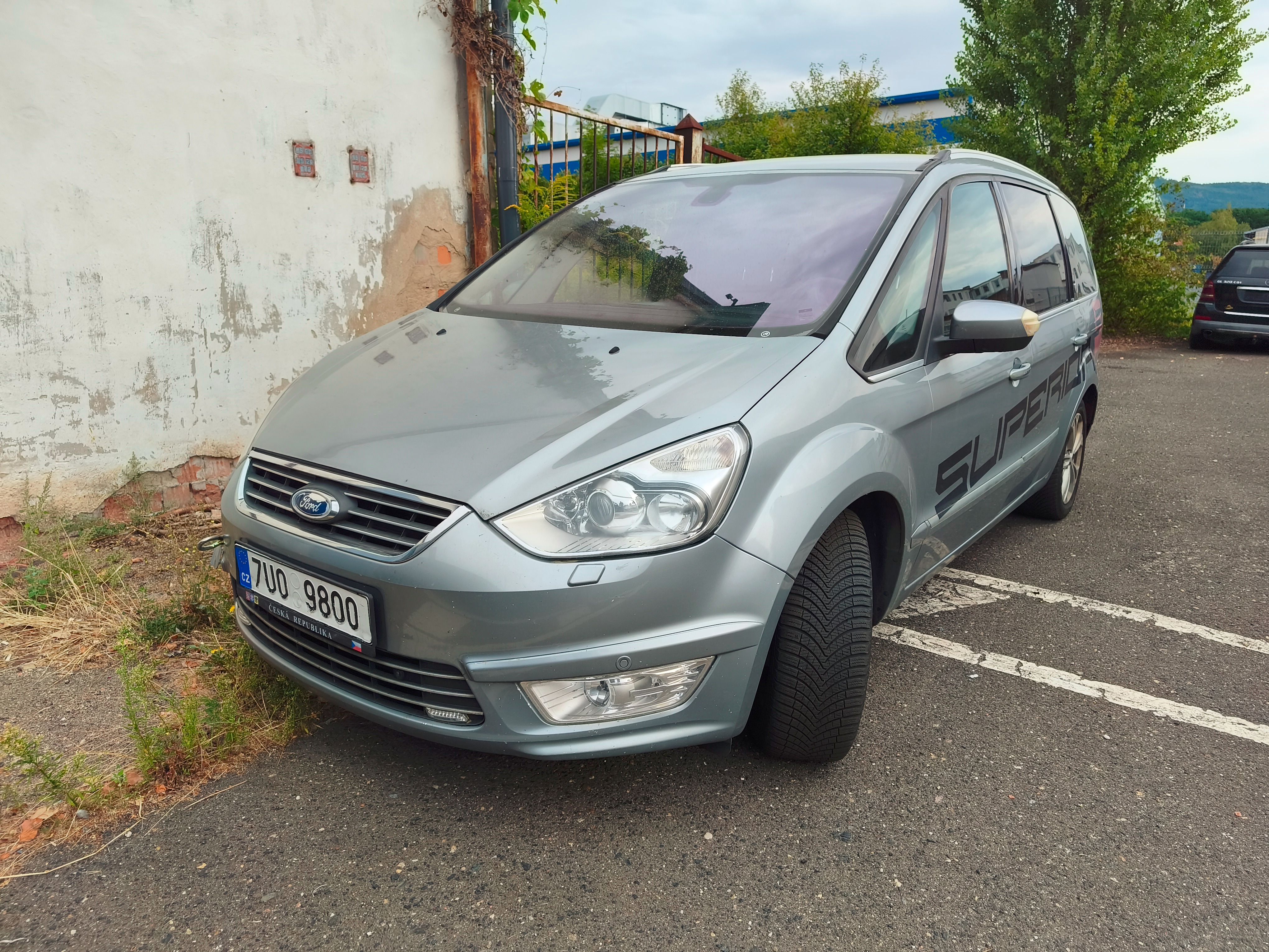 Ford Galaxy, prodej na opravu, nebo ND