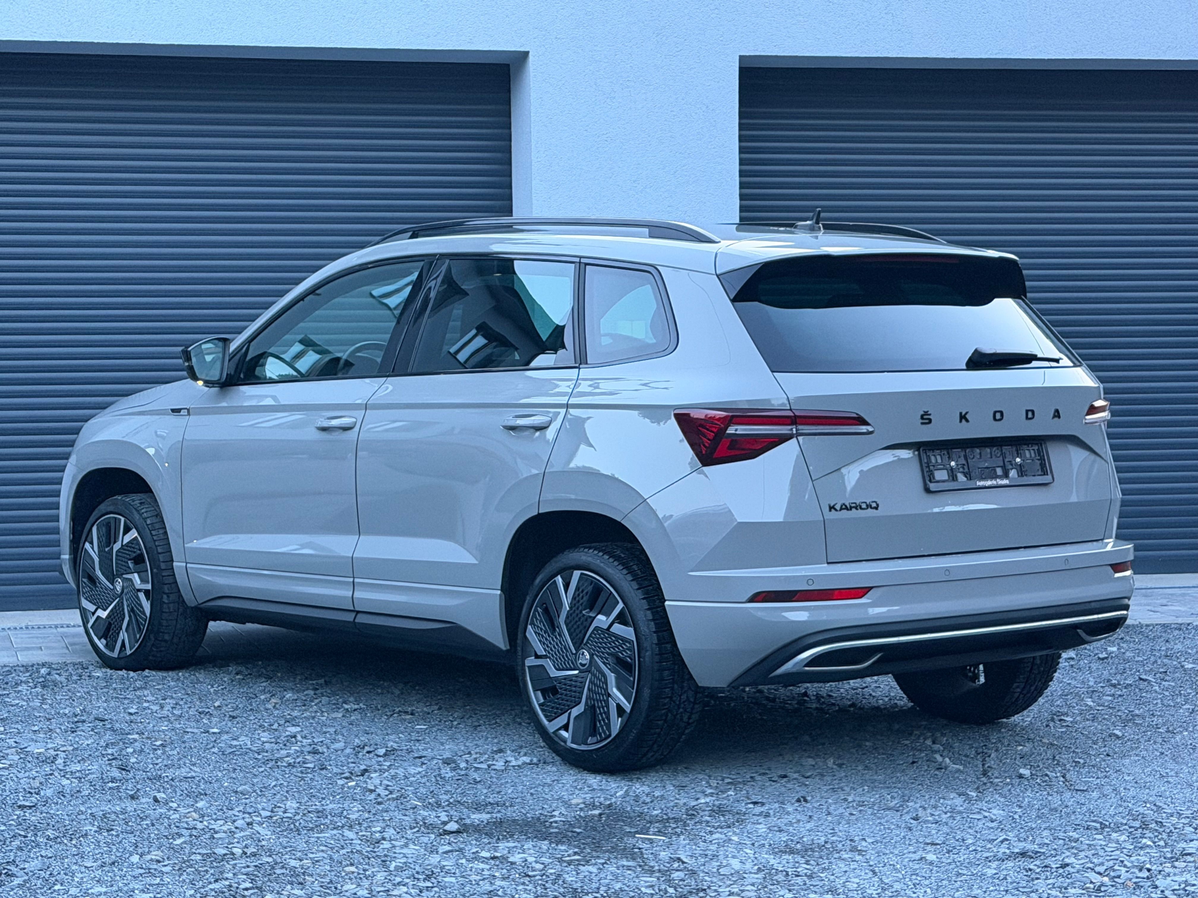 Škoda Karoq, SPORTLINE 1.5TSI 110KW VÝHŘEV - fotka 4