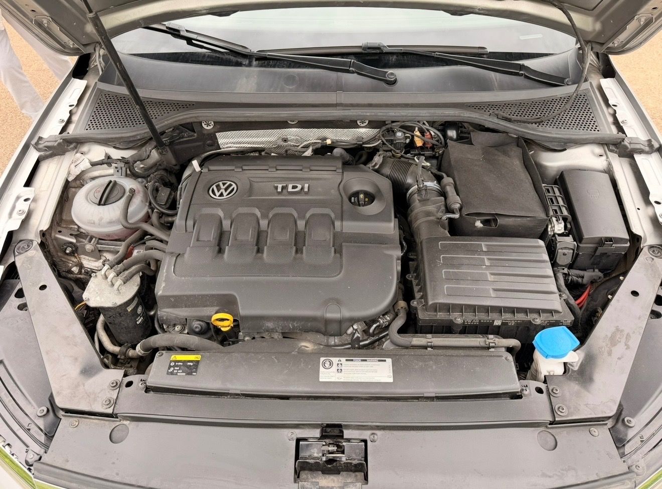 Volkswagen Passat, 2.0TDI, HIGHLINE, ADBLUE, - fotka 2