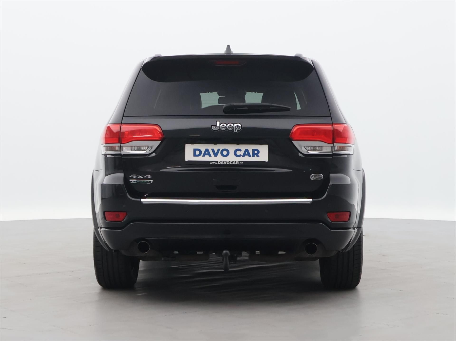 Jeep Grand Cherokee, 3.0 CRDI 184kW Overland 4WD - fotka 6