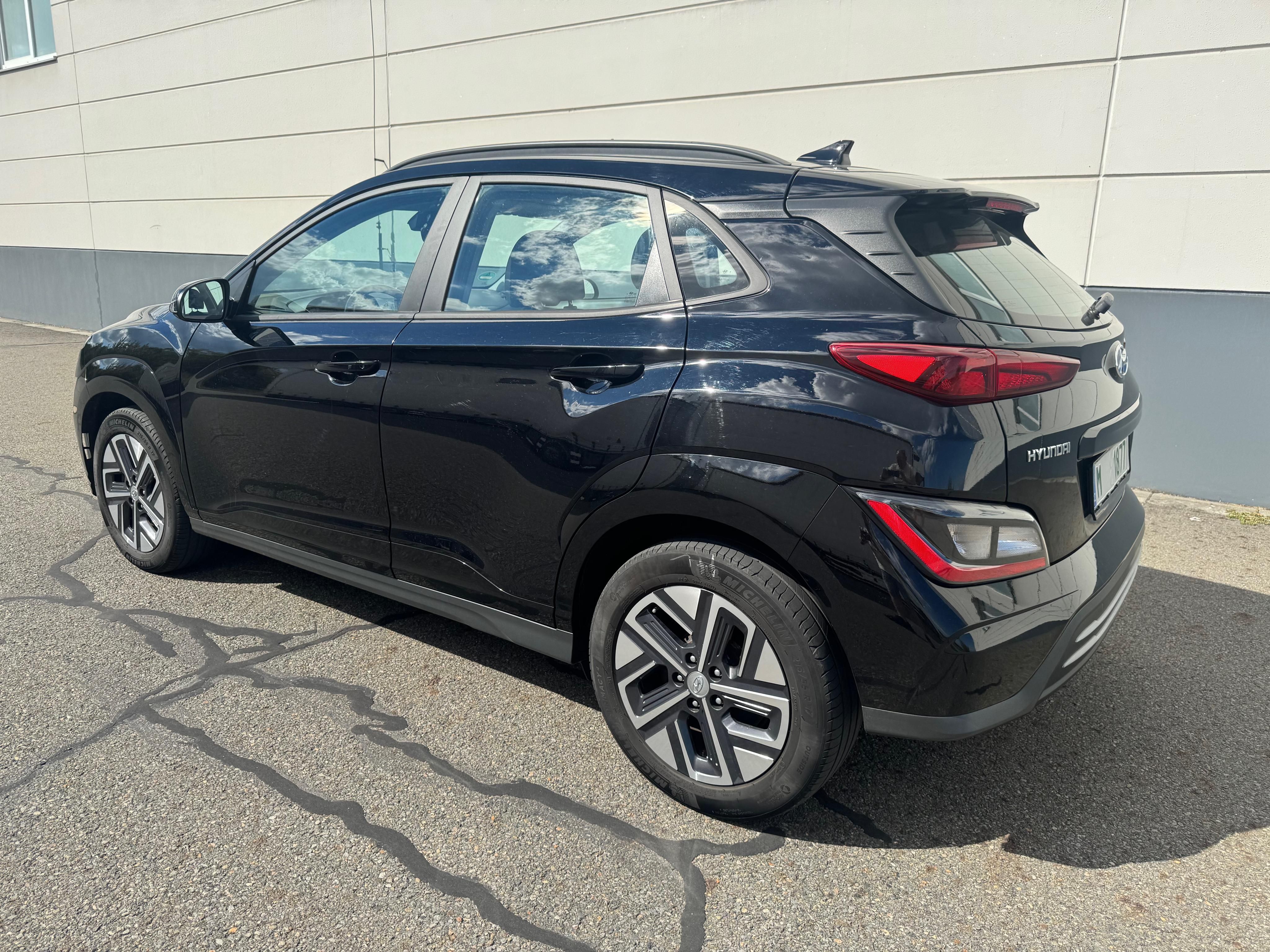 Hyundai Kona, 100 kW EV - fotka 2