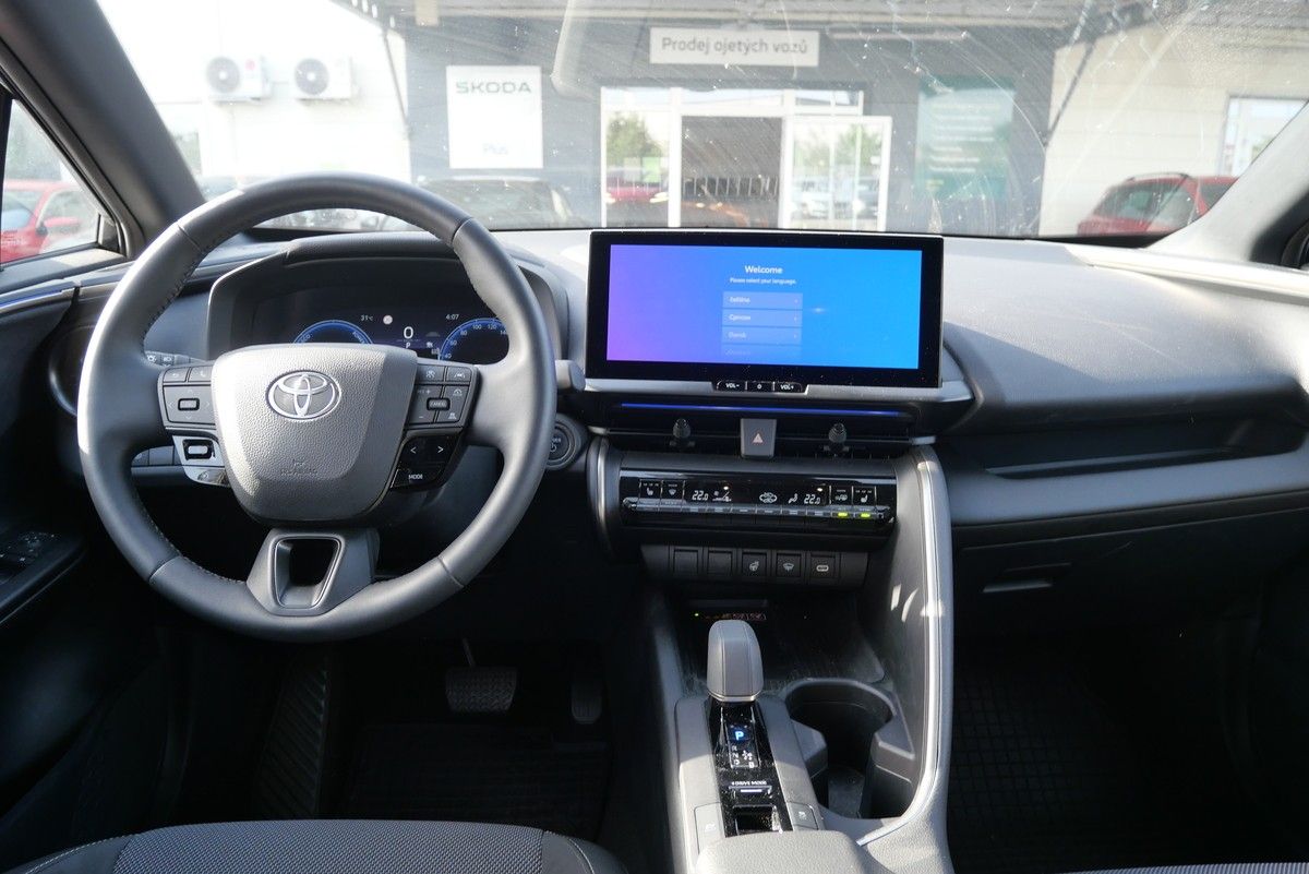Toyota C-HR, 1.8 Hybrid 72 kW - fotka 6