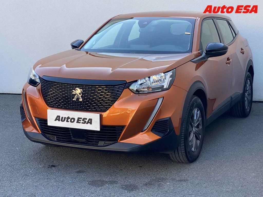 Peugeot 2008, 1.2 - fotka 3