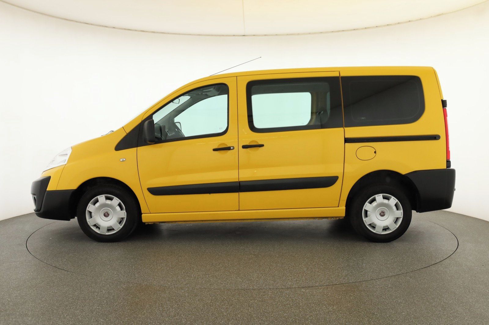 Fiat Scudo, 2.0 JTD, Bus, 6Míst - fotka 3