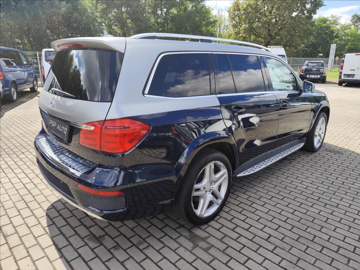 Mercedes-Benz GL, 350 CDI BLUETEC 4M AMG 190KW Č - fotka 3