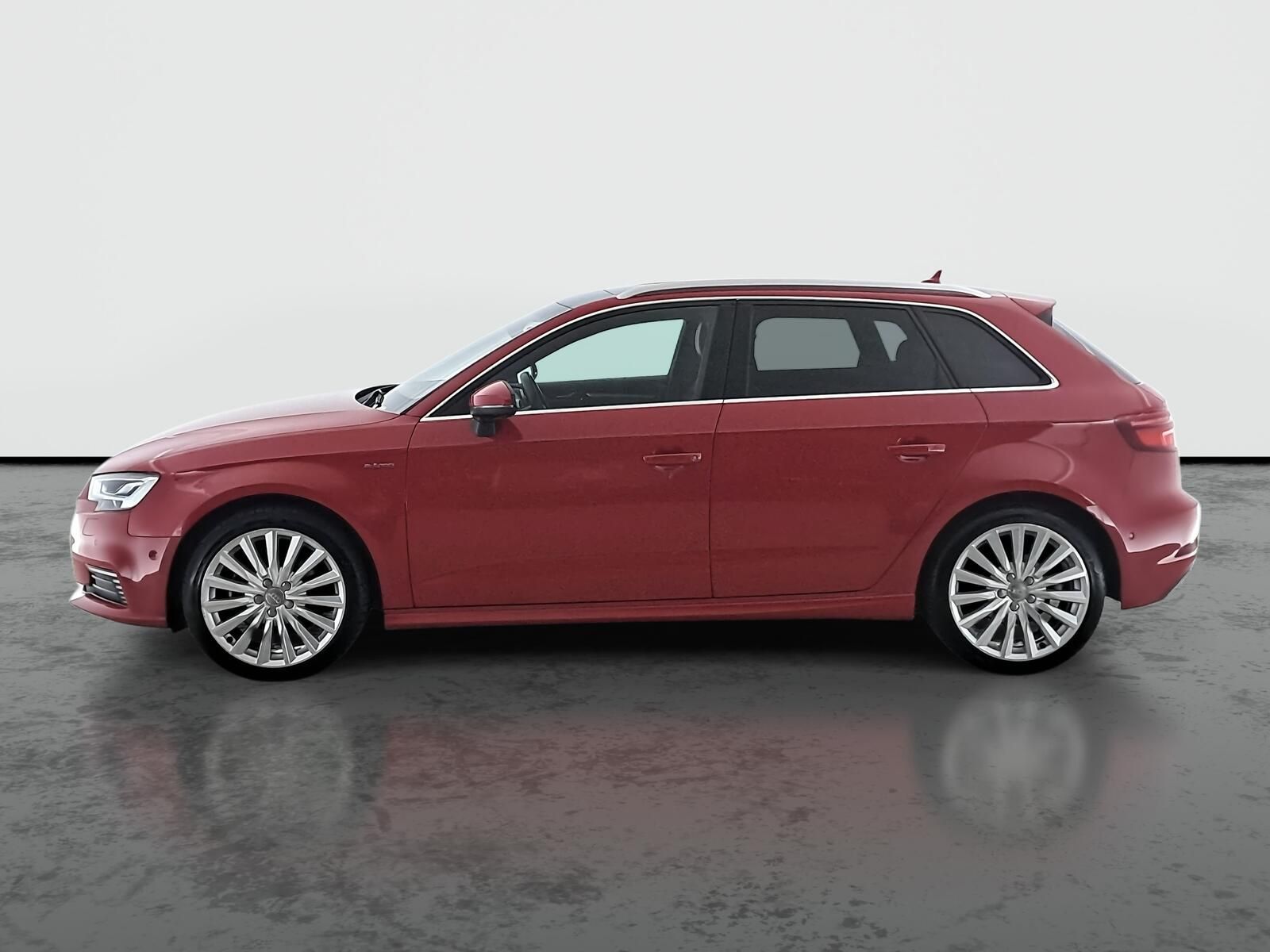Audi A3, e-tron, Automat, Kůže, Navi - fotka 3