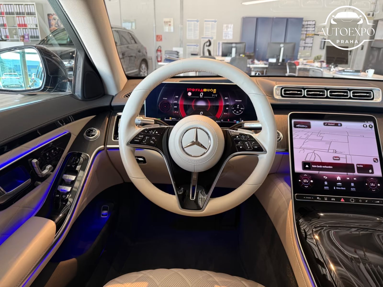 Mercedes-Benz Třídy S, 400 4Matic Lang světlá kůže - fotka 6