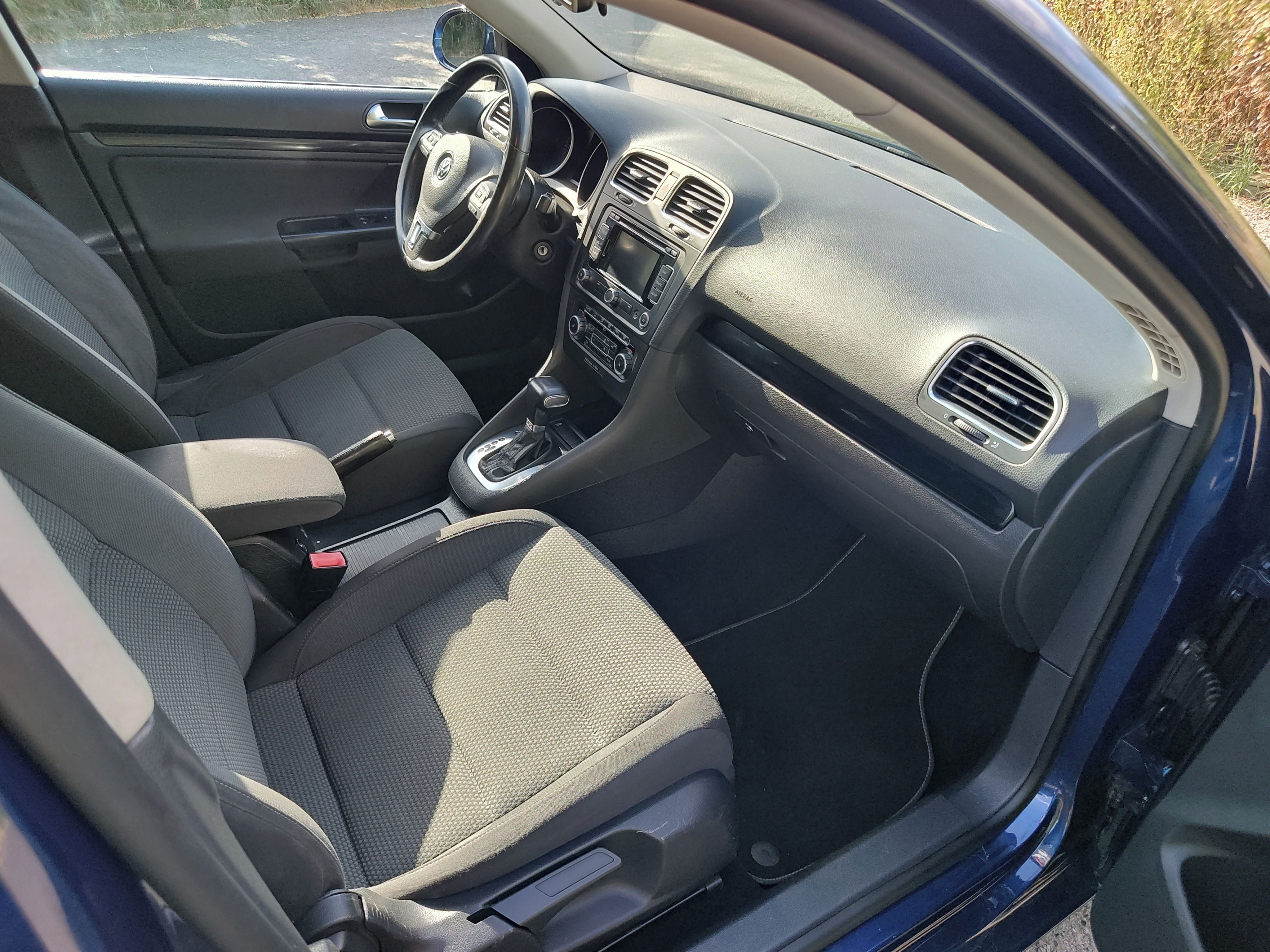 Volkswagen Golf Variant, 1,6 Tdi 77 kw DSG - fotka 6