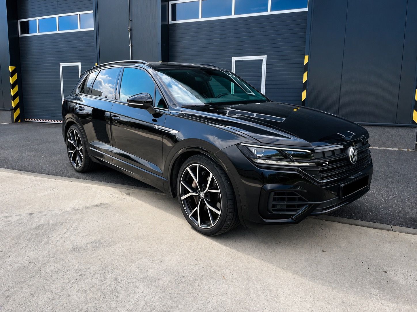 Volkswagen Touareg, R eHybrid 3.0 V6 TSi 340kW DPH