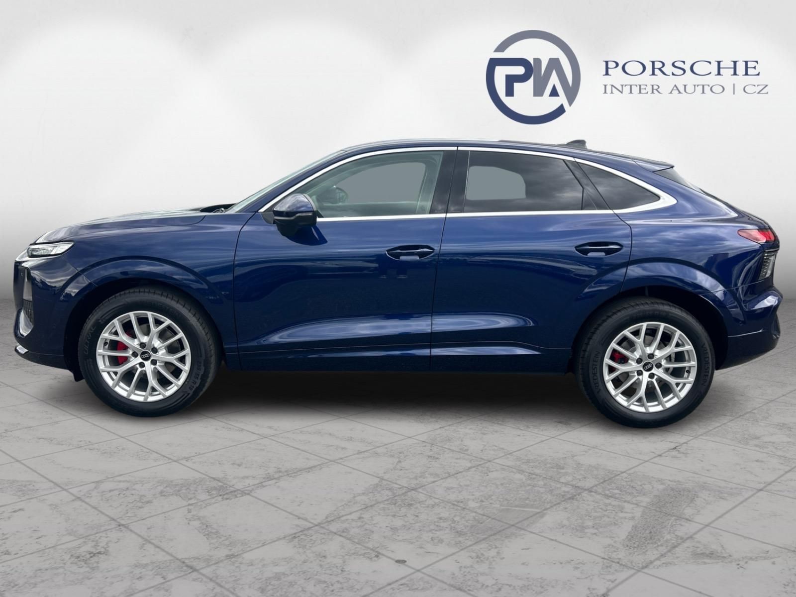 Audi Q3, 1.5TFSI 110kW - fotka 4