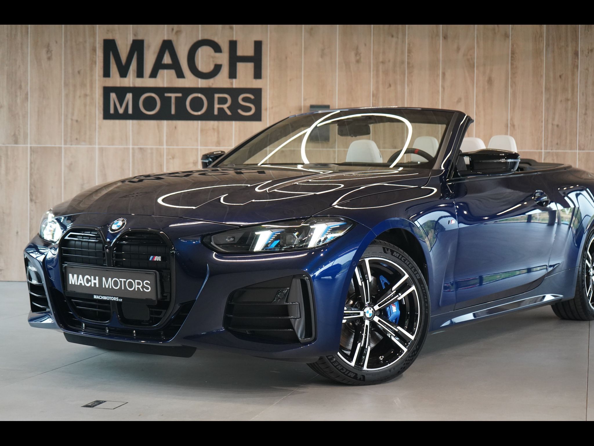 BMW Řada 4, M440i xDrive Cabrio, Merino - fotka 2
