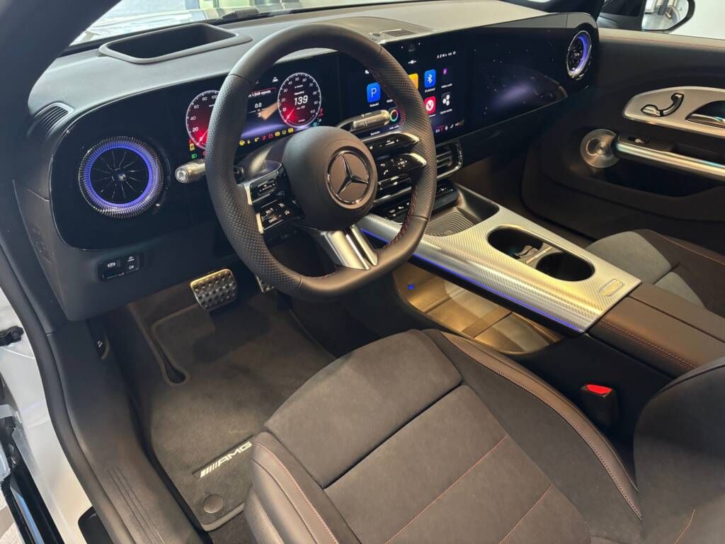 Mercedes-Benz CLA, 350 4MATIC s technologií EQ - fotka 2