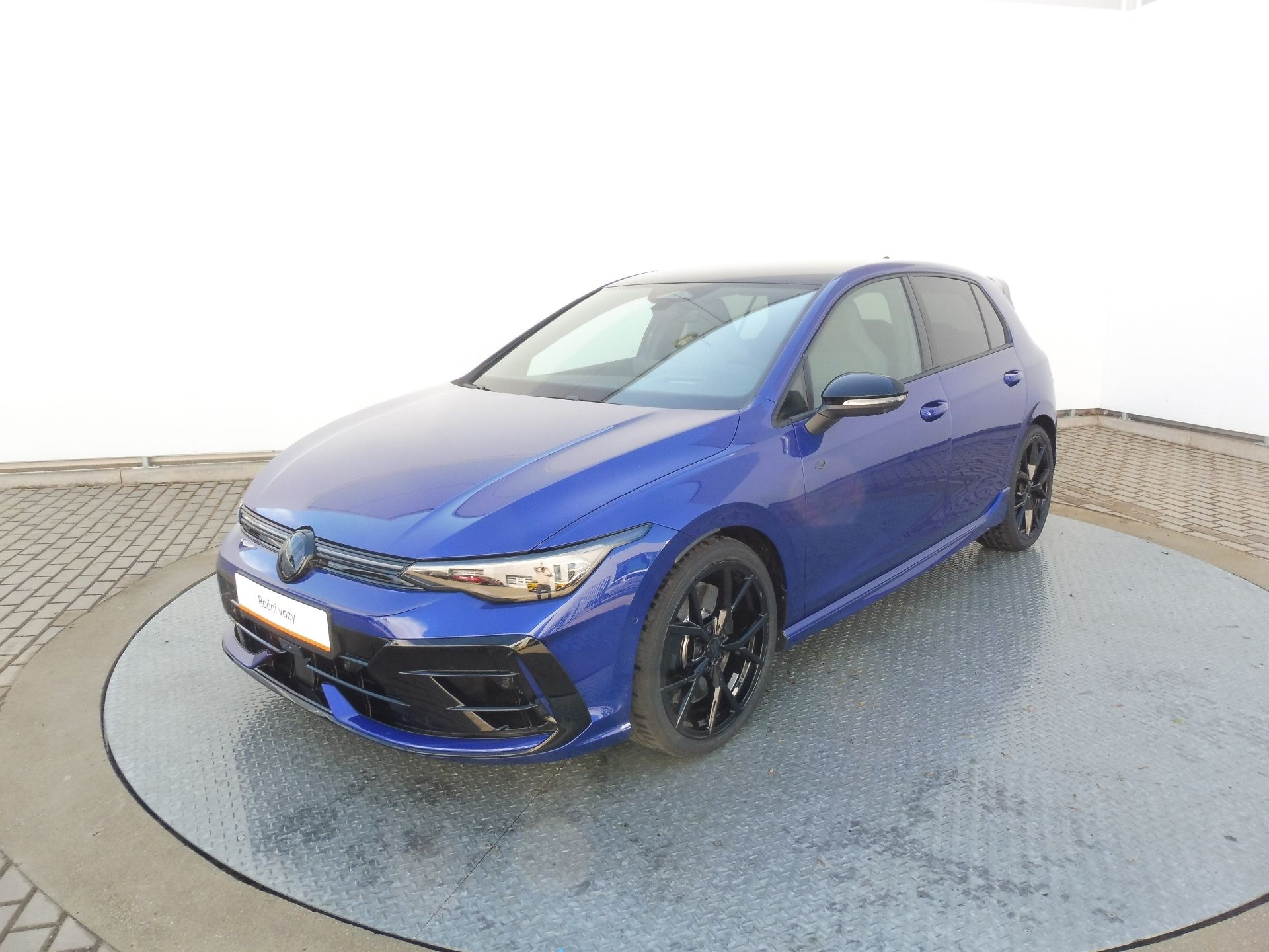 Volkswagen Golf, R 2,0TSI 245 kW DSG