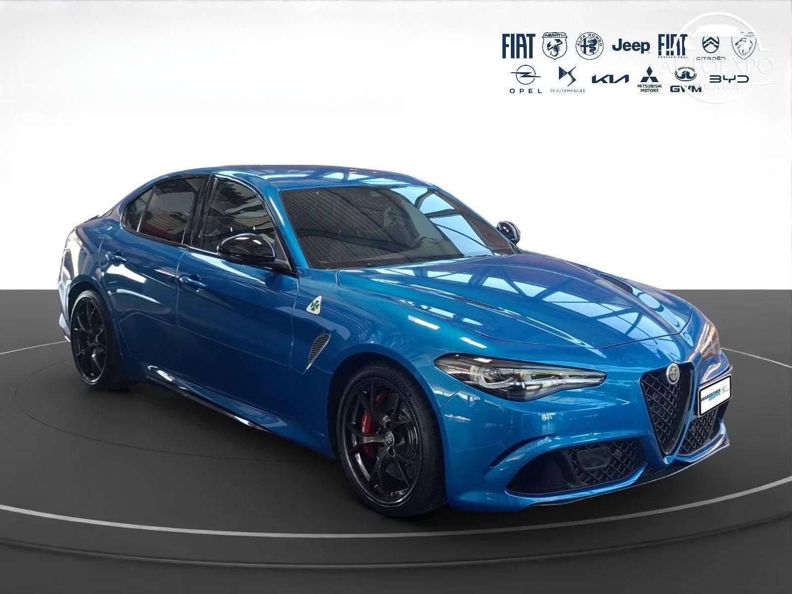 Alfa Romeo Giulia, Quadrifoglio 2.9 V6 Bi-Turbo* - fotka 2