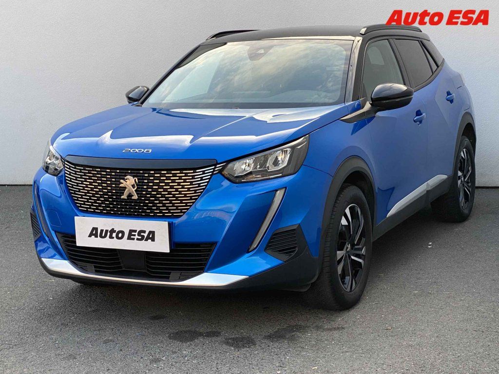 Peugeot 2008, 1.2,navi - fotka 3