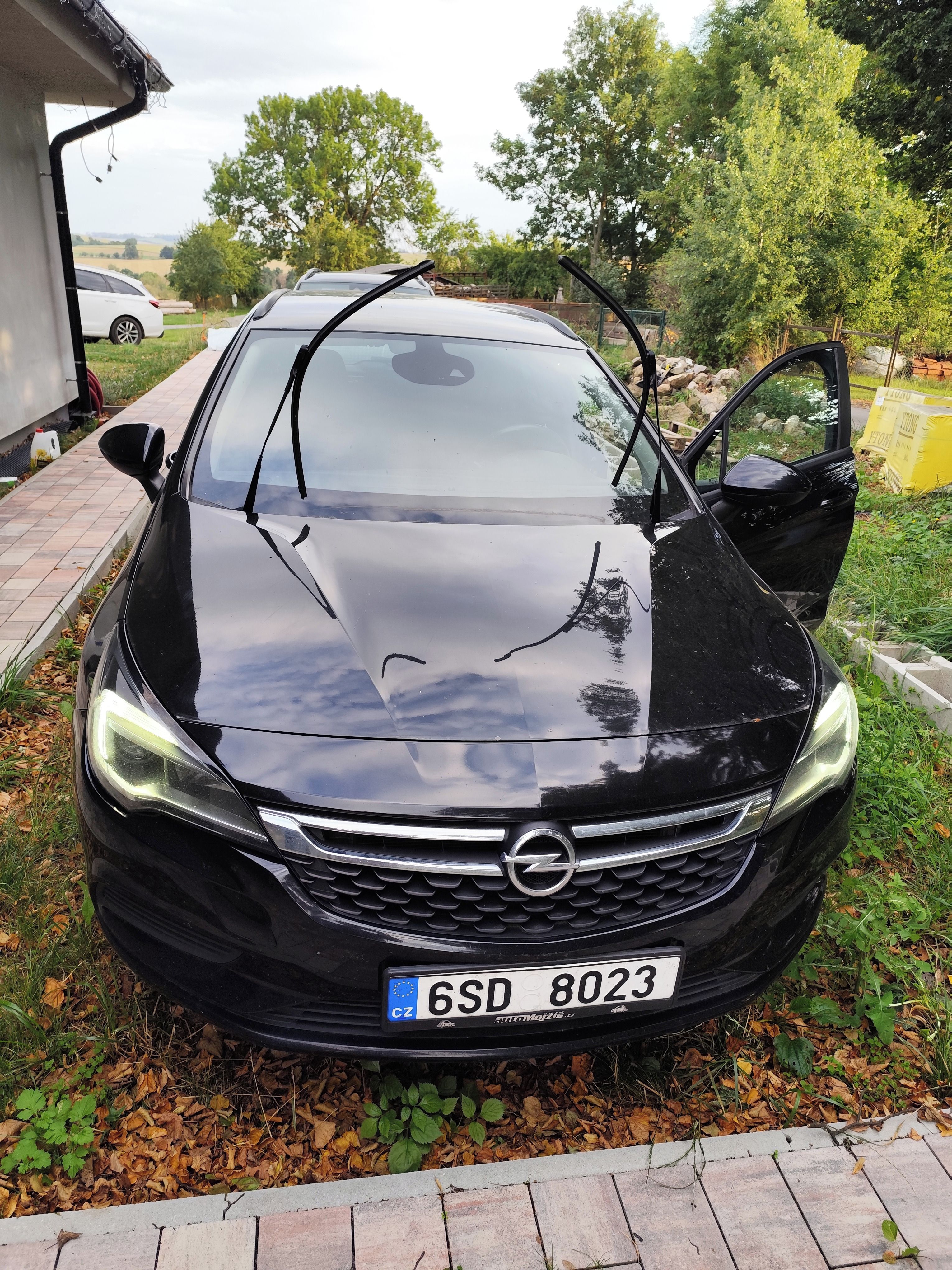 Opel Astra, 1,6 TDCI, automat