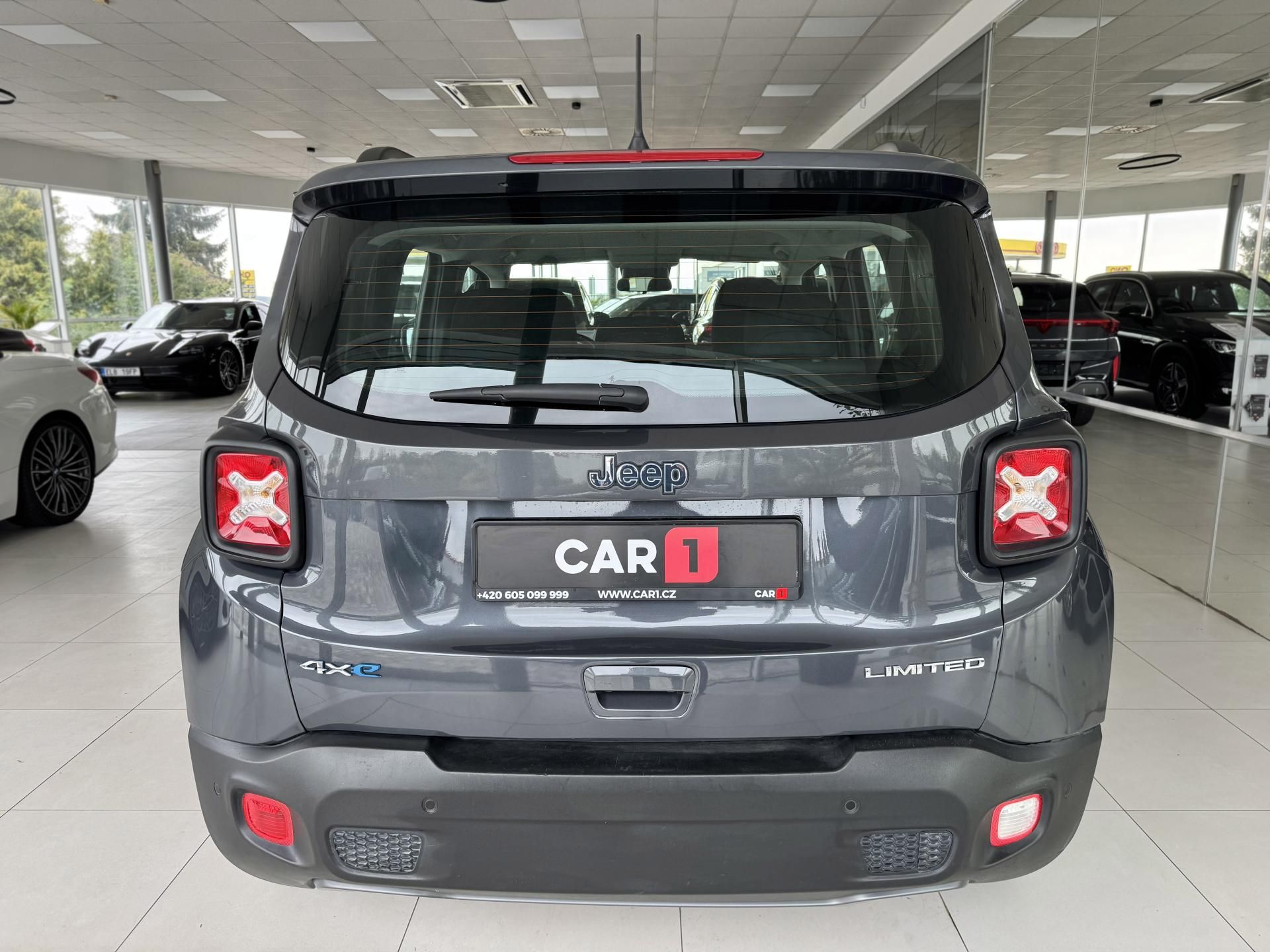 Jeep Renegade, 1,3T 4xe*AWD*Distronic*DPH - fotka 6