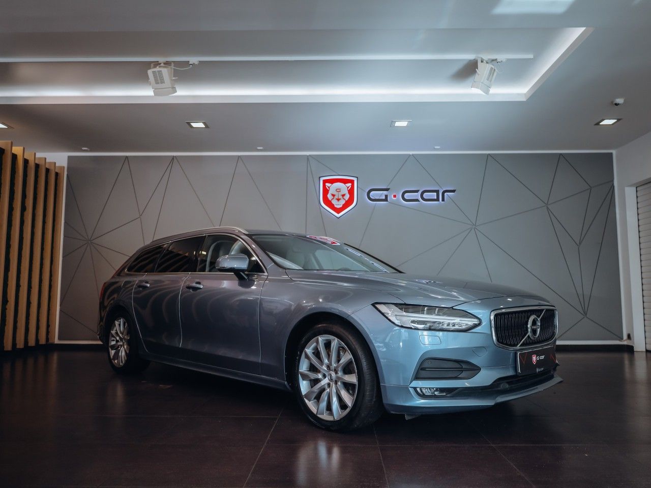 Volvo V90, D5 Momentum 173 kW AWD