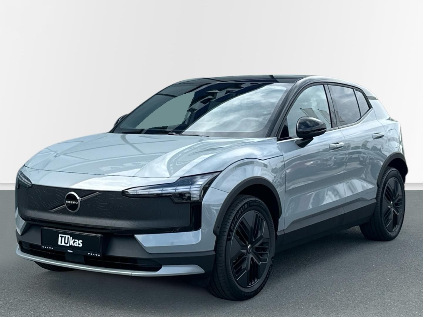 Volvo EX30, P5 Long Range Electric 200kW P