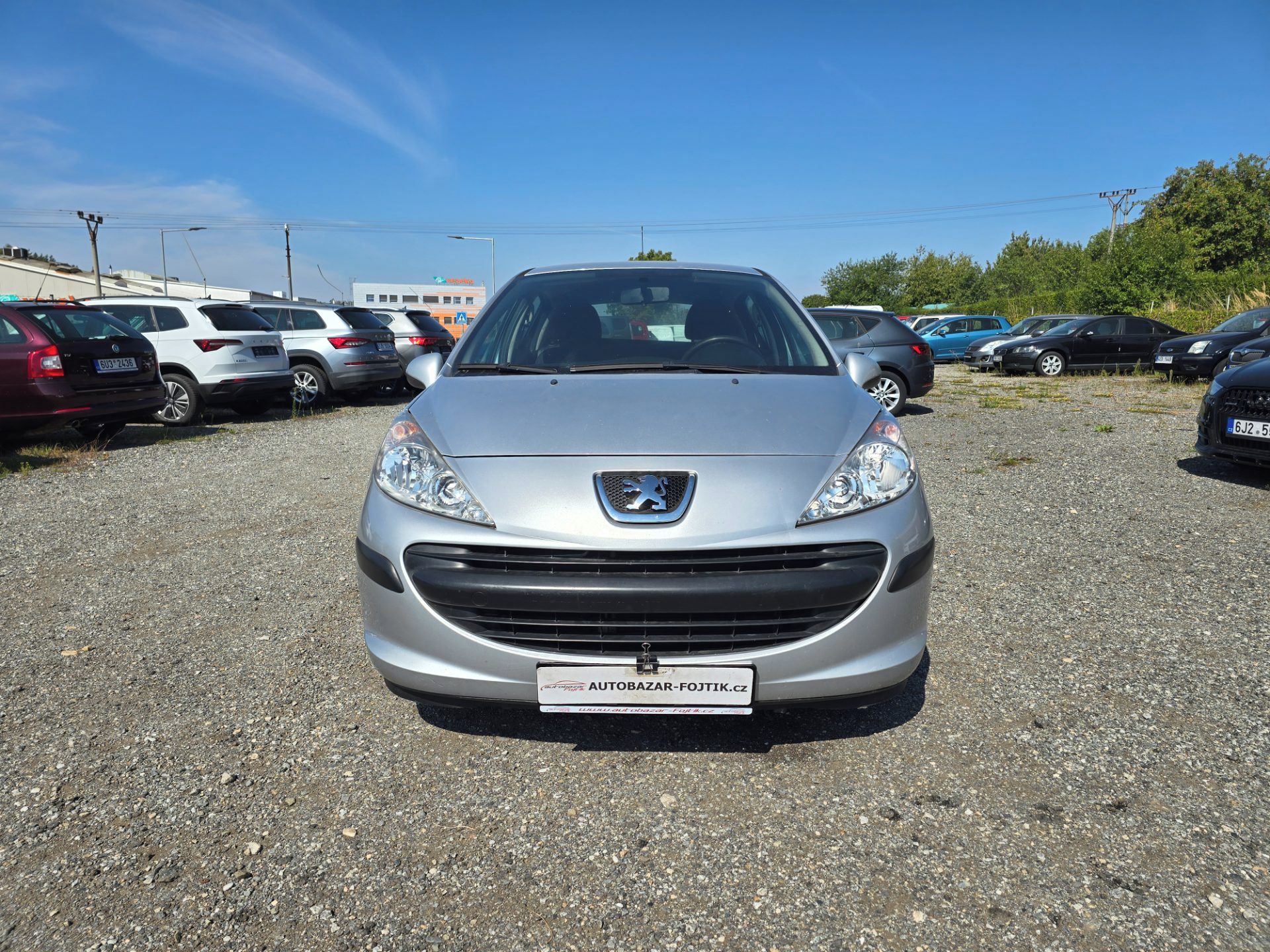 Peugeot 207, 1.4 54KW XR klima,2 sady kol,n - fotka 2