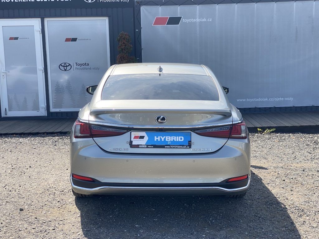 Lexus ES 300h, 2.5HEV, ČR, Limited Edition - fotka 5