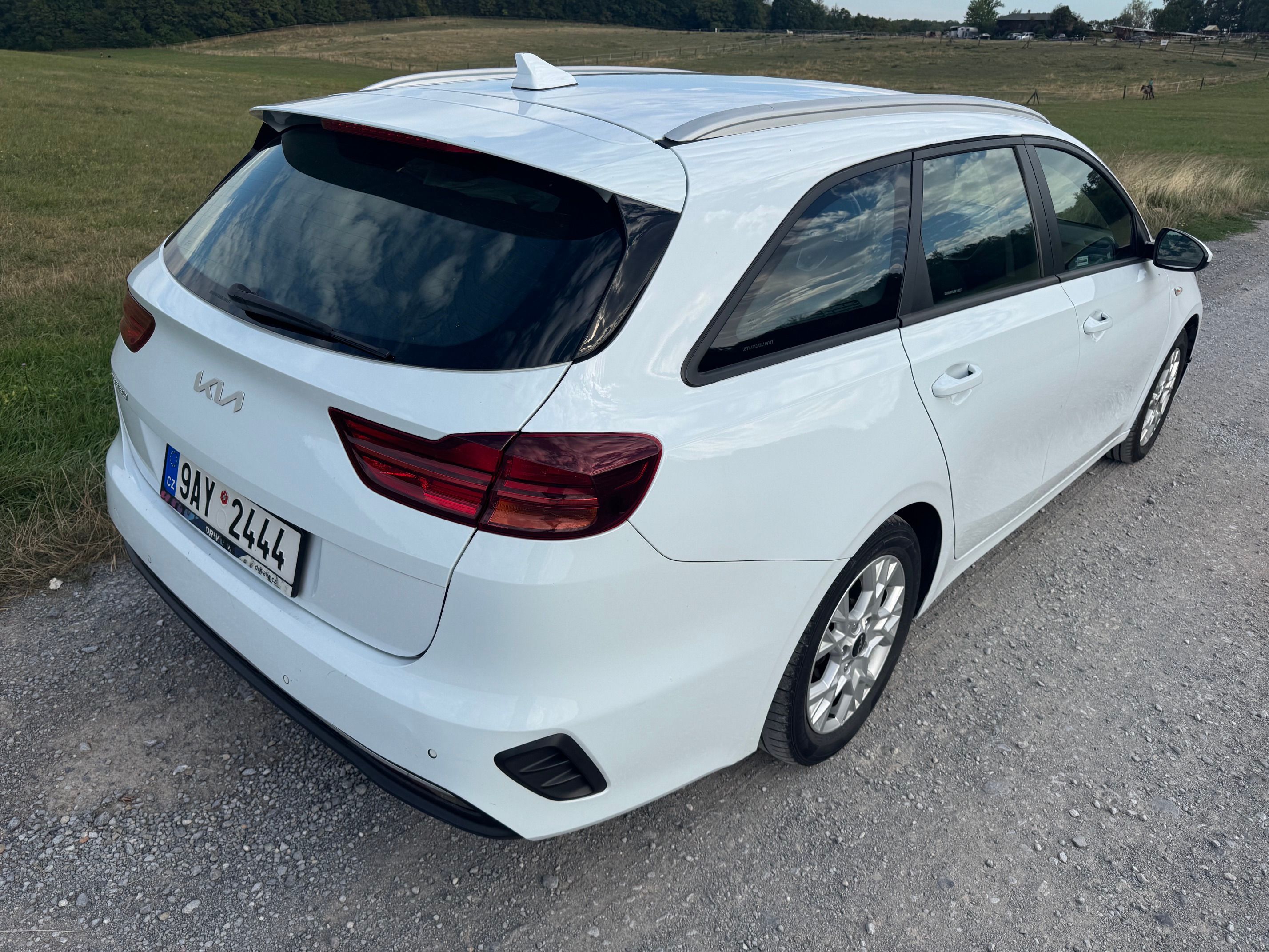 Kia Cee´d, 1.0T-GDi 74kW SPIN KAMERA ČR - fotka 3