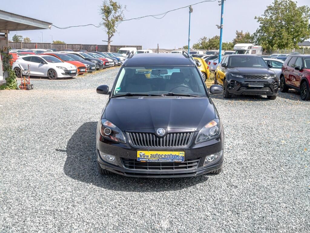 Škoda Roomster, 1.6TDI NOIRE – BLACK - fotka 2