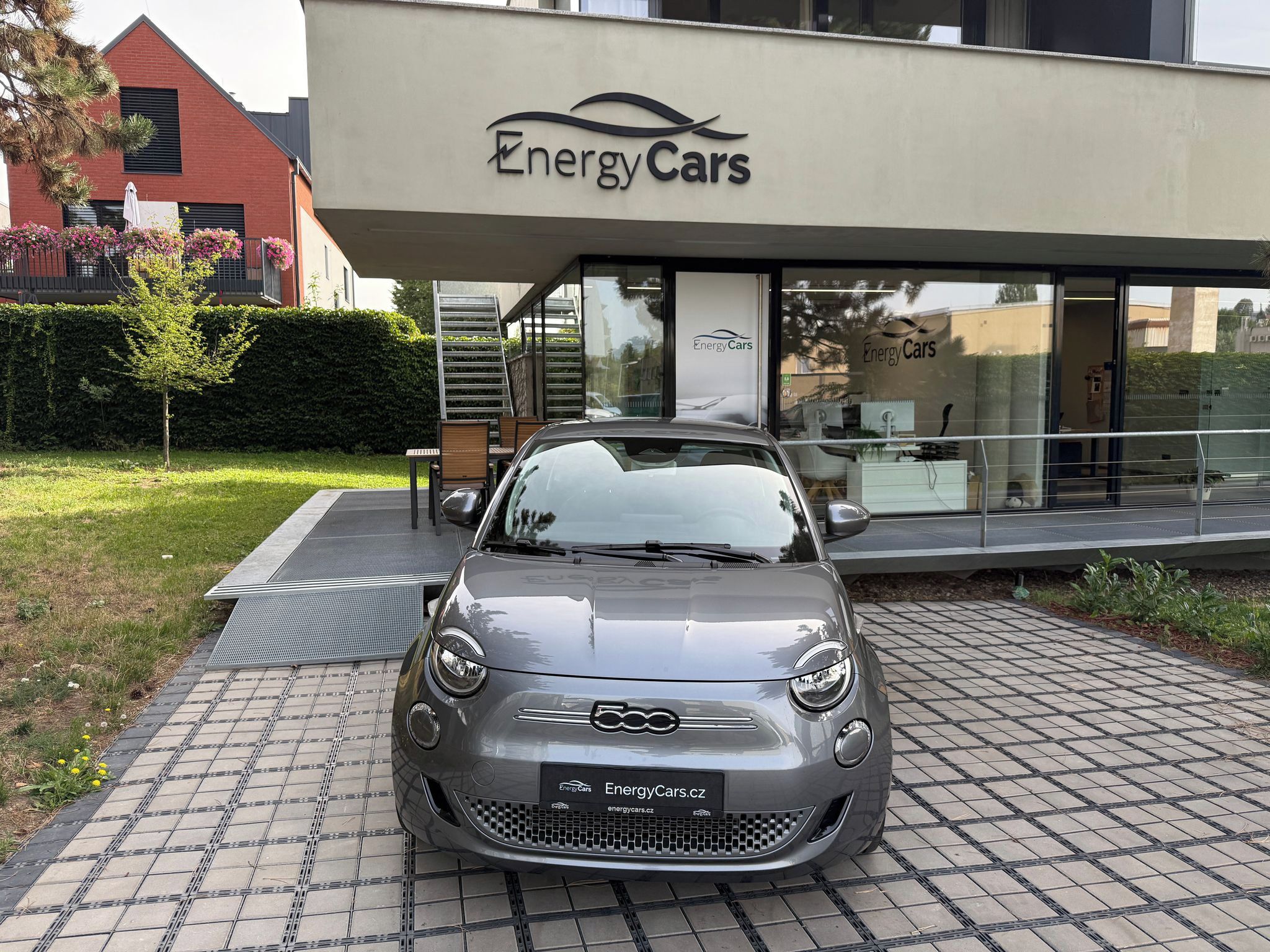 Fiat 500E, ICON 42 kWh Kamera - fotka 2