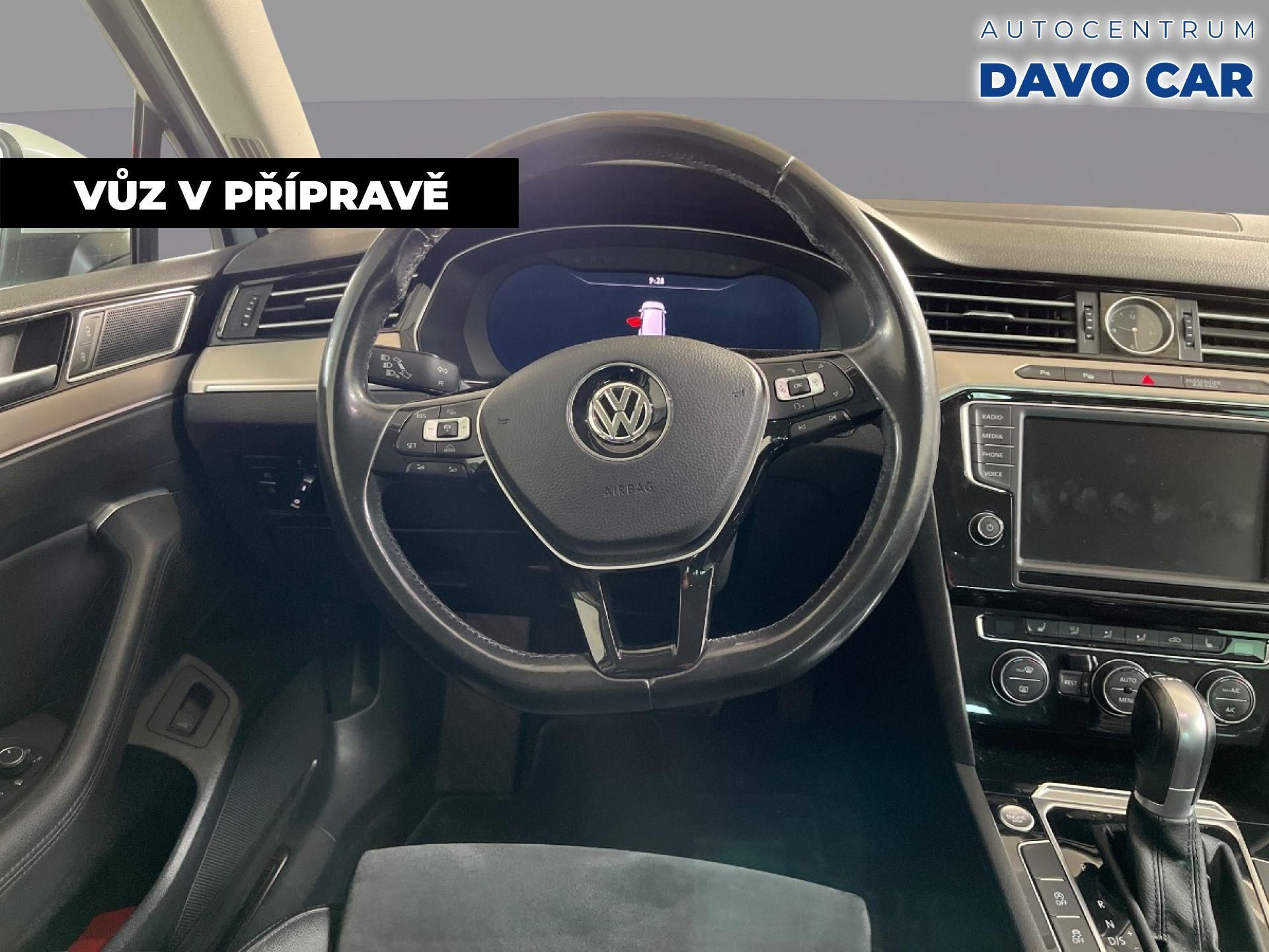 Volkswagen Passat, 2,0 TDI 140 kW DSG Highline Va - fotka 3