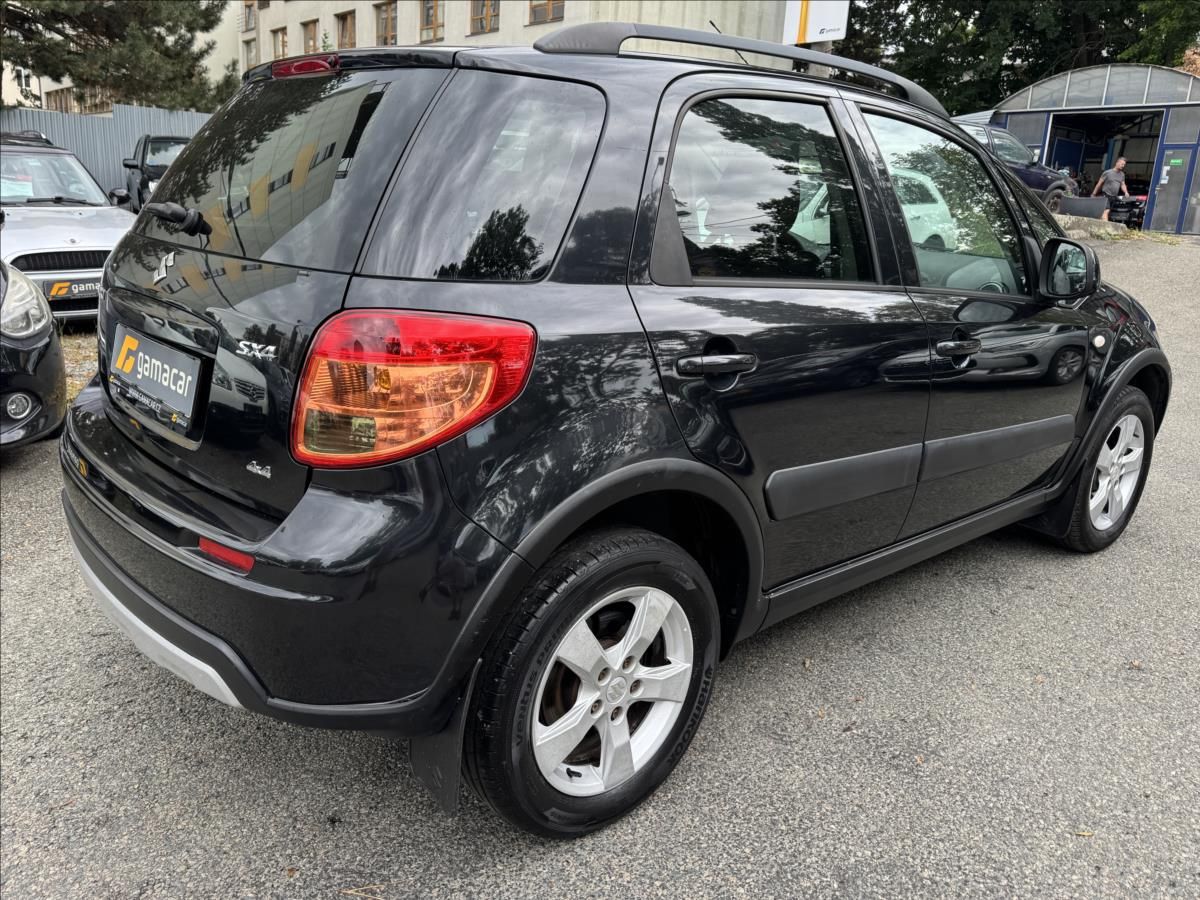 Suzuki SX4, 1,6 - fotka 6