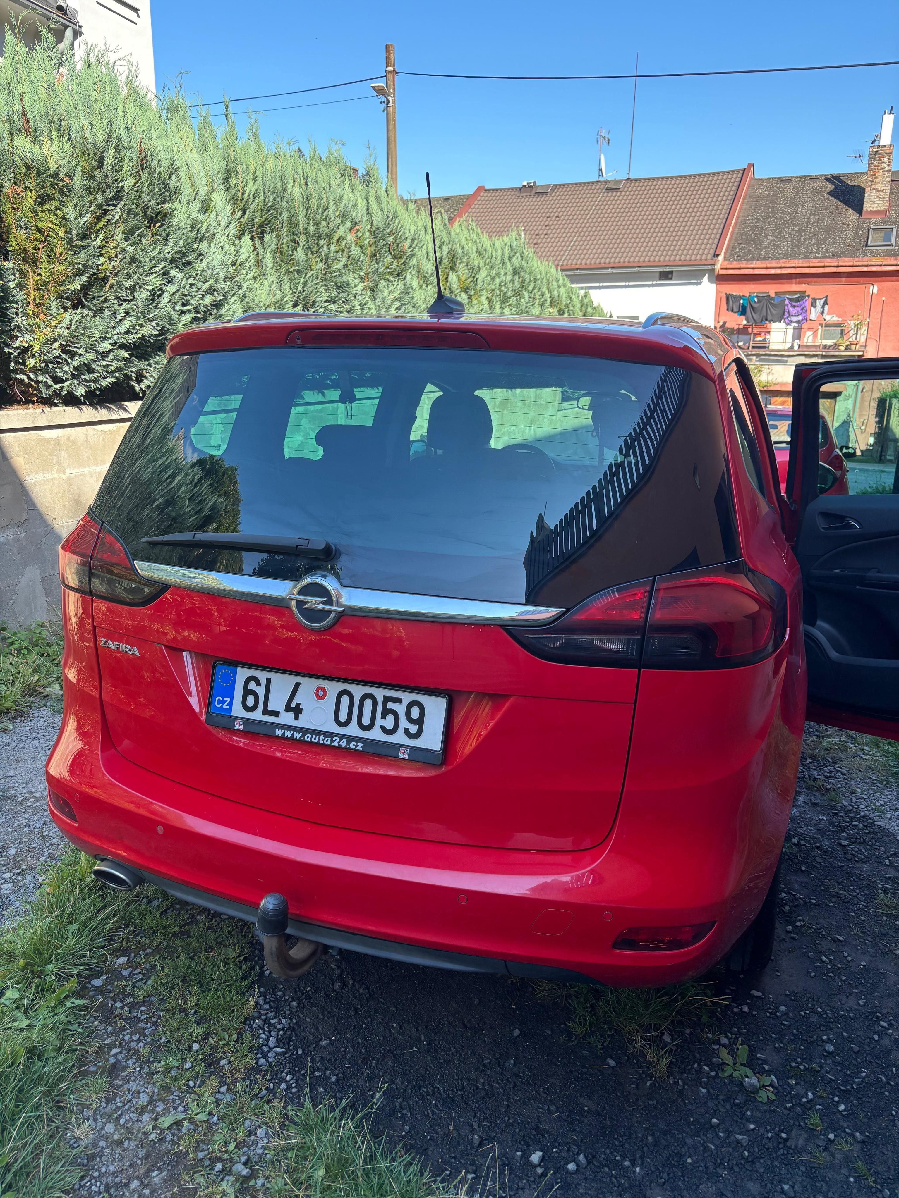 Opel Zafira, 2.0 - fotka 6