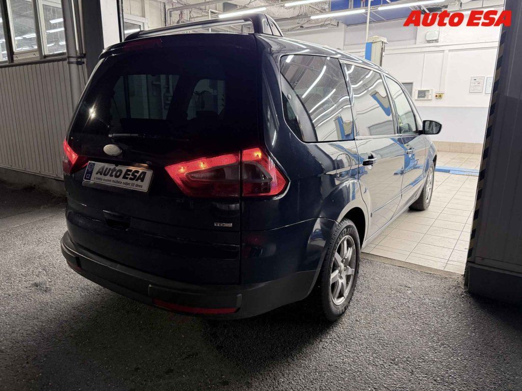 Ford Galaxy, 2.0tdci,1.maj - fotka 2