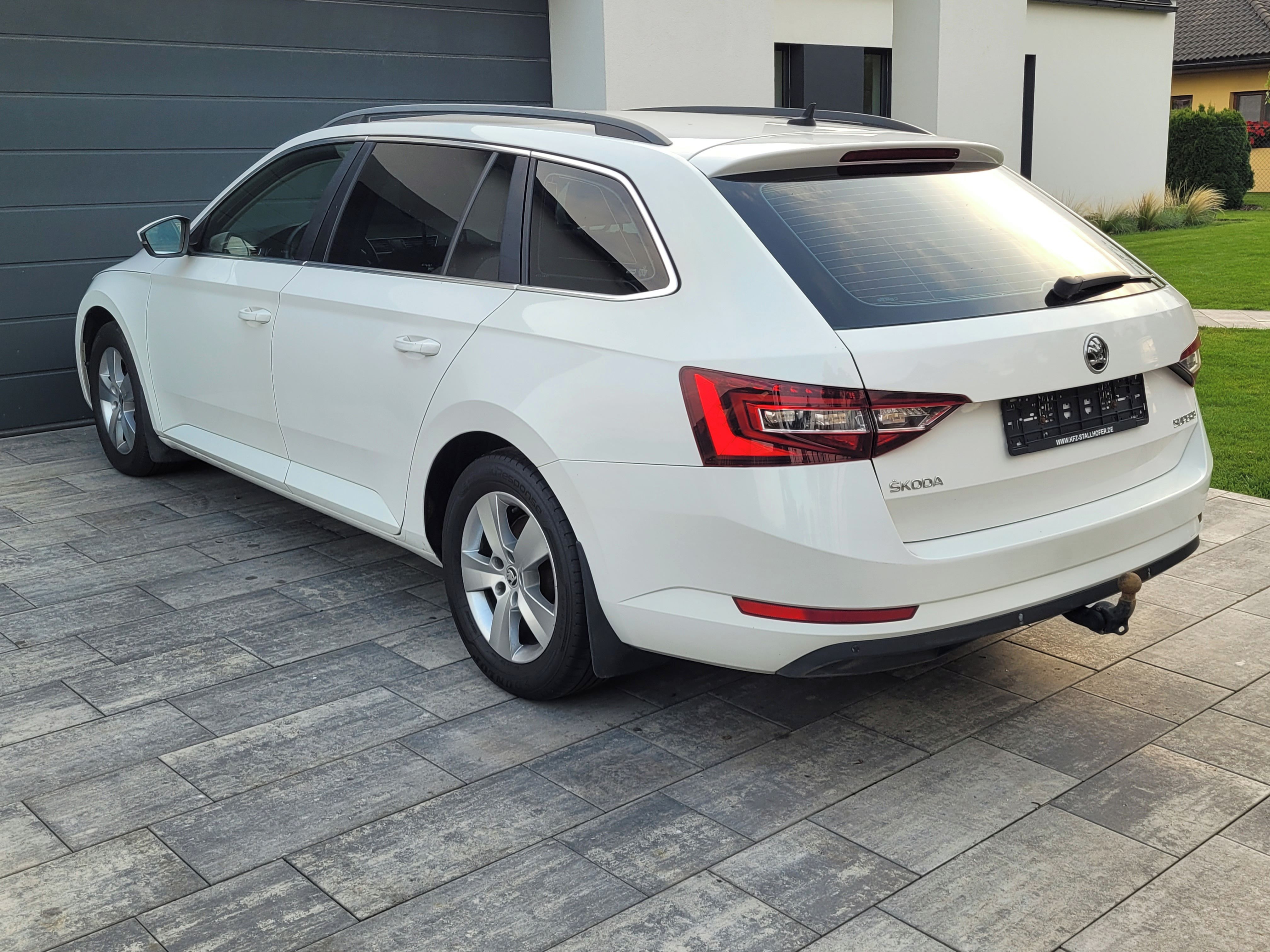 Škoda Superb, 1.4 TSI 110 kW - fotka 6