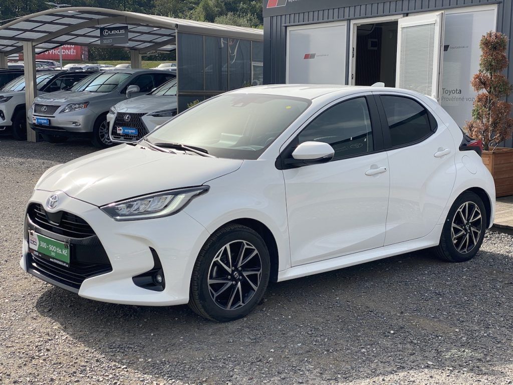 Toyota Yaris, 1.5i, ČR, Style Tech, automat - fotka 4