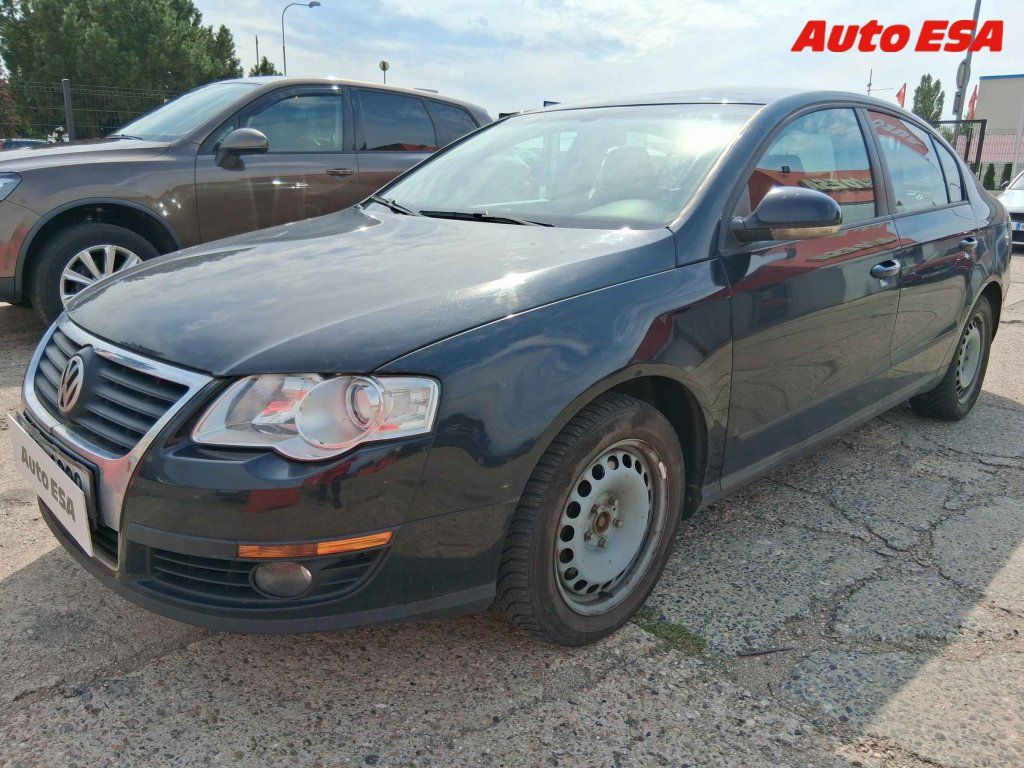 Volkswagen Passat, 1.6 FSi