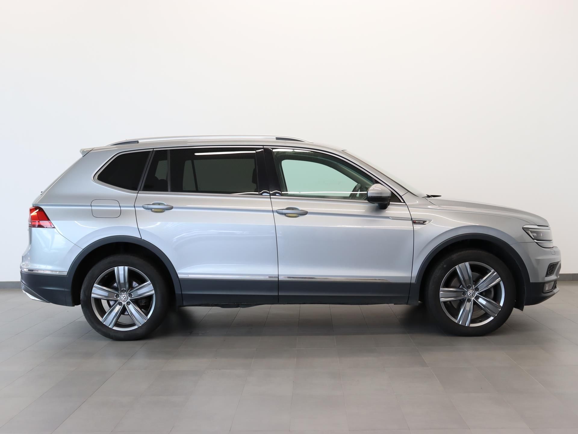 Volkswagen Tiguan Allspace, HL 2,0 TSI 140KW 4x4 - fotka 3