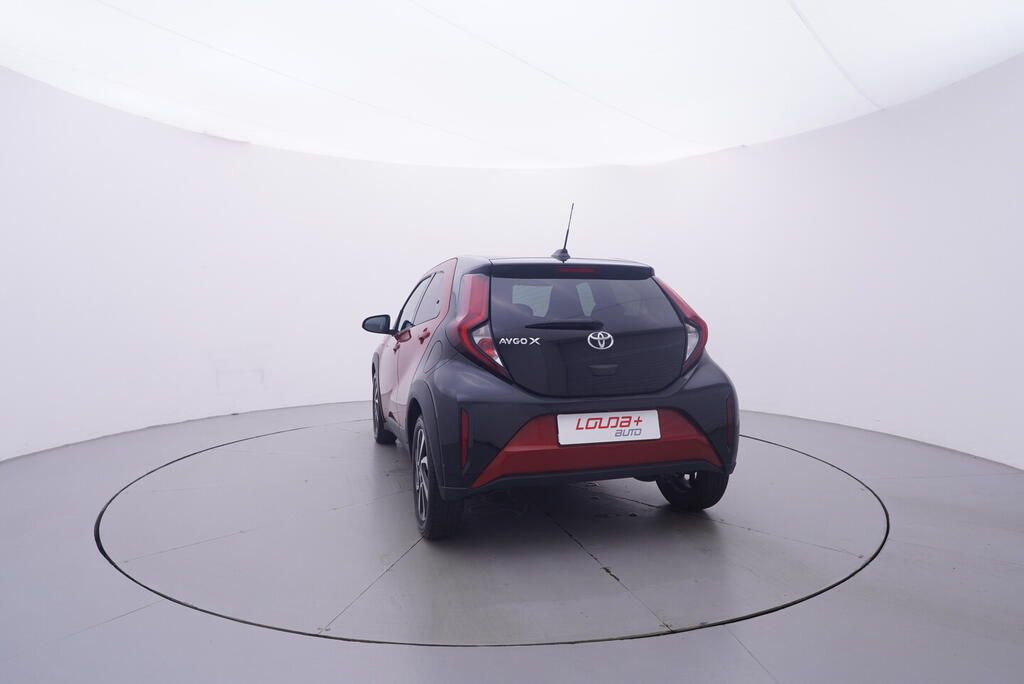 Toyota Aygo, X Style 1.0 53 kW - fotka 4