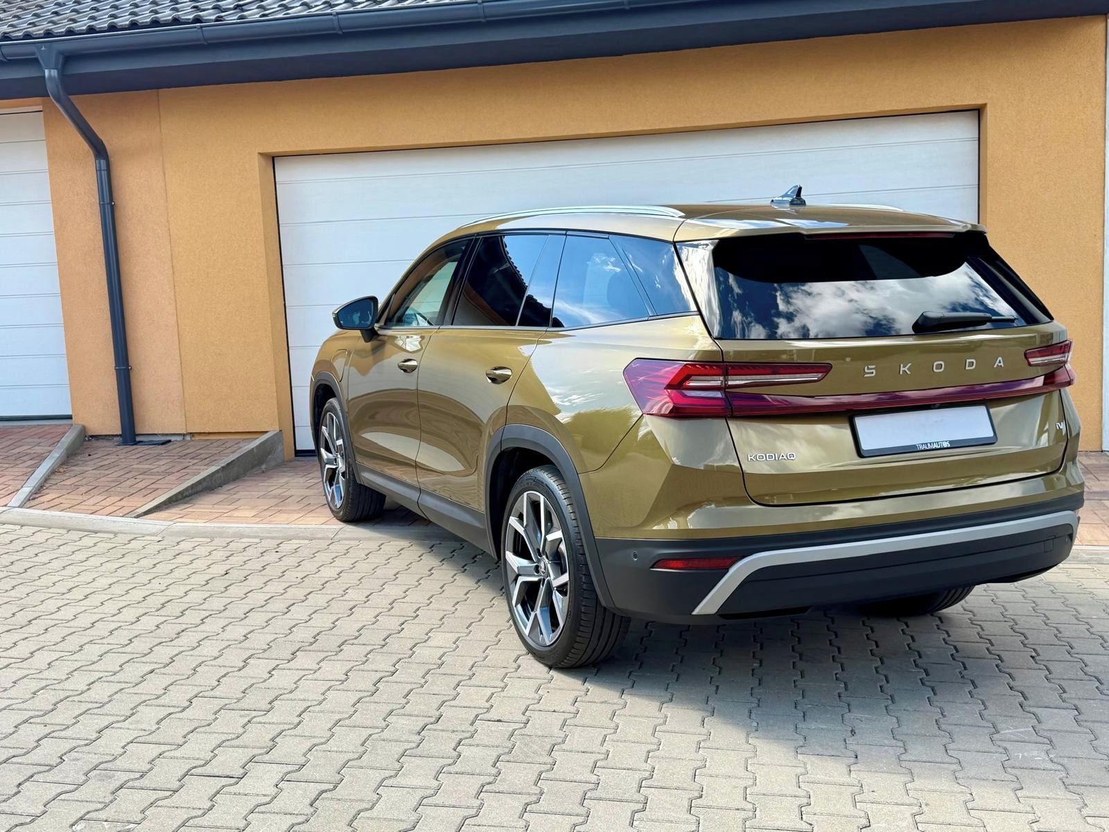 Škoda Kodiaq, iV 1.5TSI Selection Exlusive - fotka 4