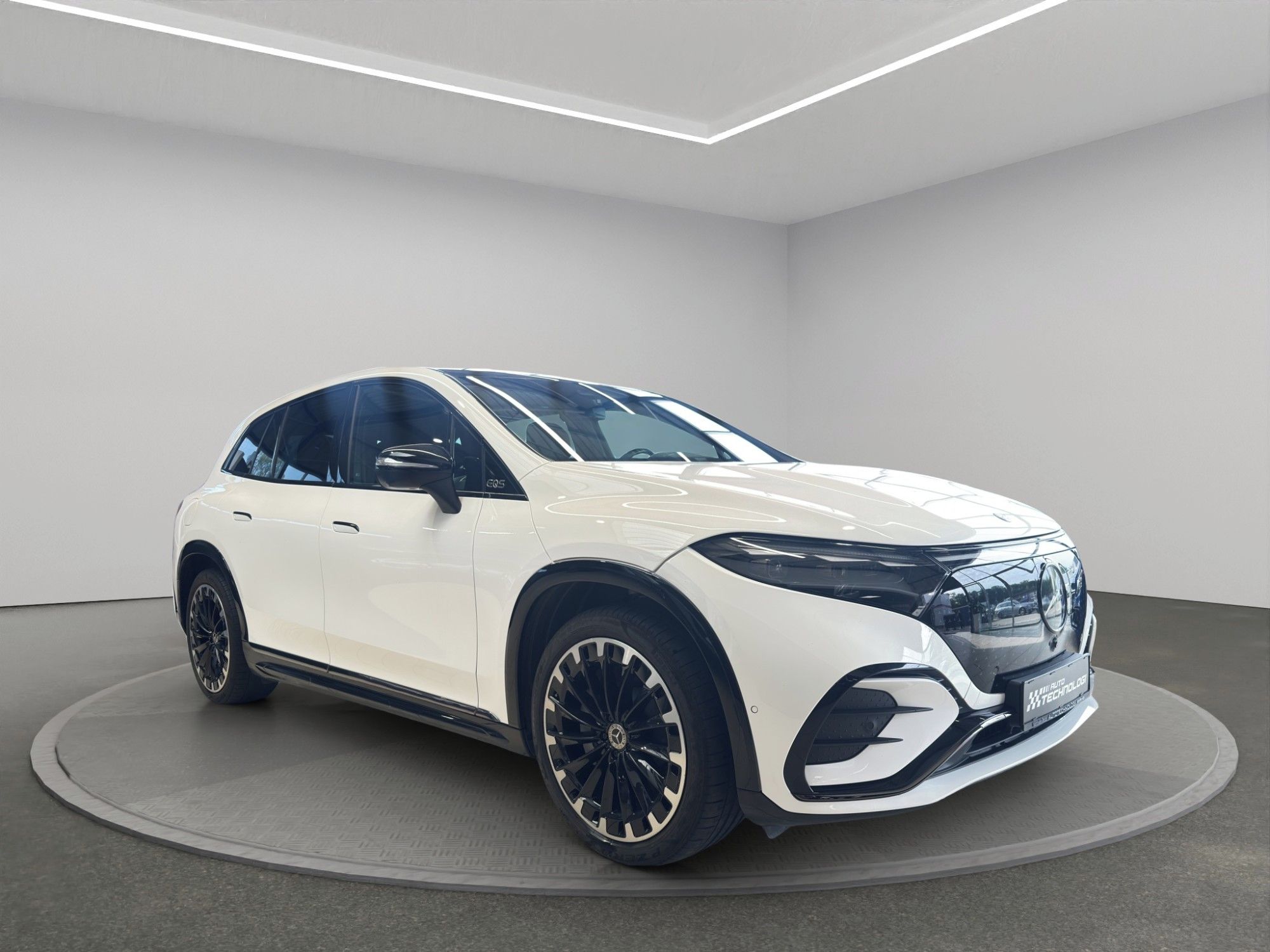 Mercedes-Benz EQS, 580 4MATIC - fotka 3