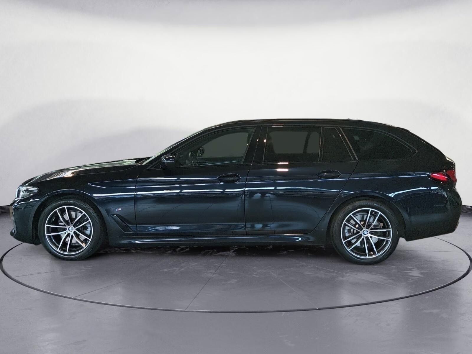 BMW Řada 5, 520i Touring Aut. M Sport*Navi - fotka 6