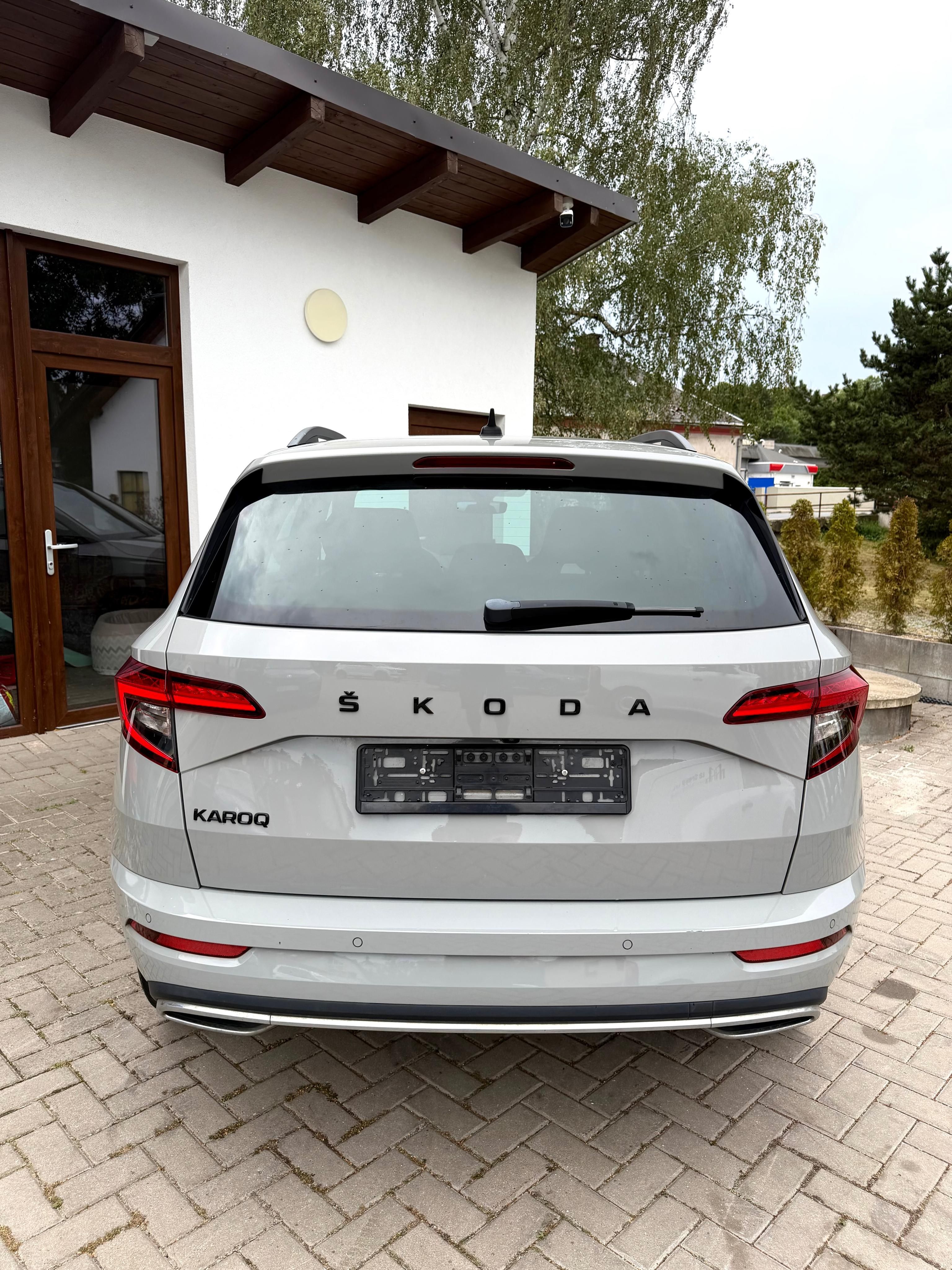 Škoda Karoq, SPORTLINE 1.5 TSI DSG 2021 - fotka 6