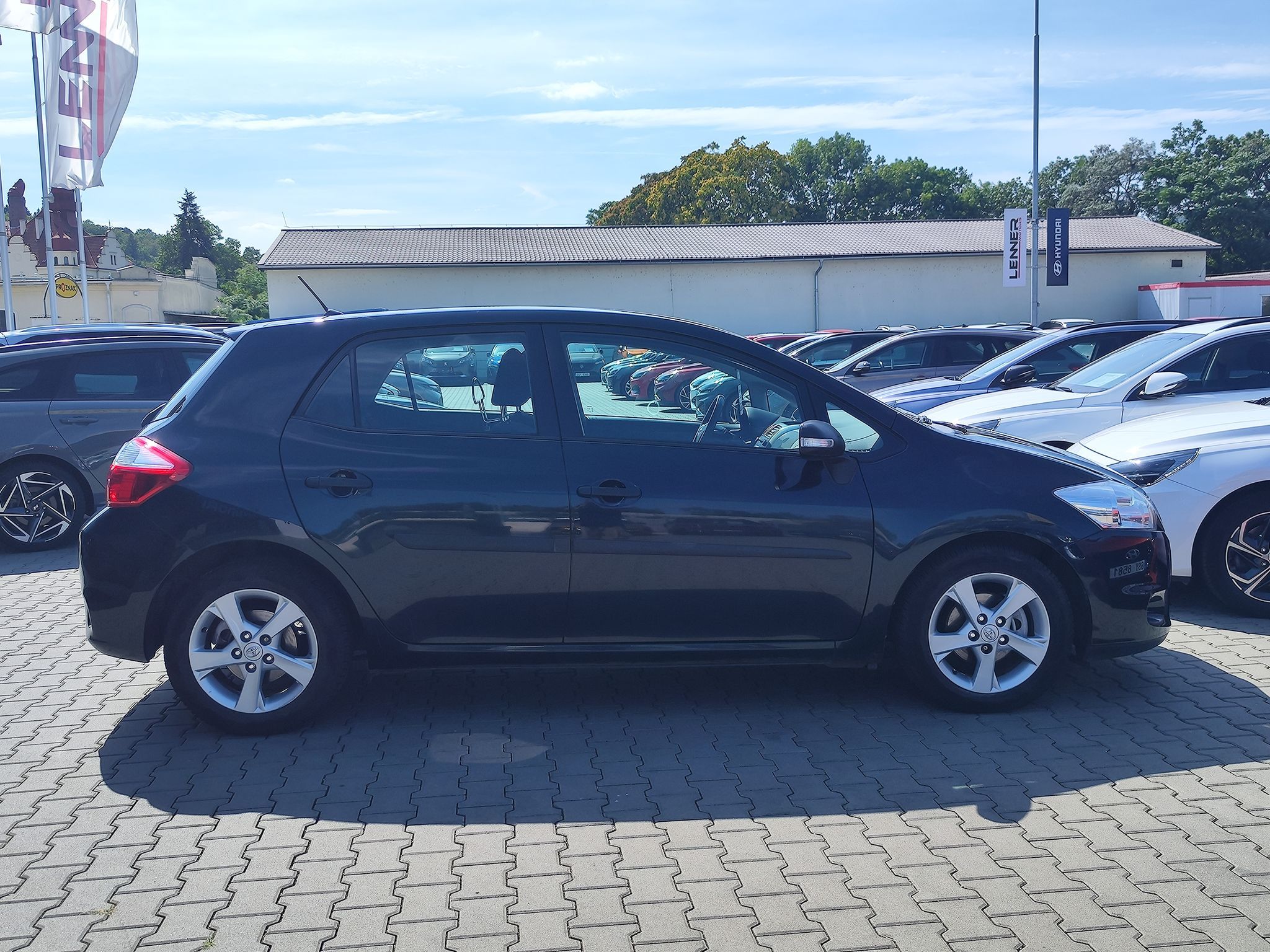 Toyota Auris, 1.6 Valvematic/97kW Terra Cool - fotka 4